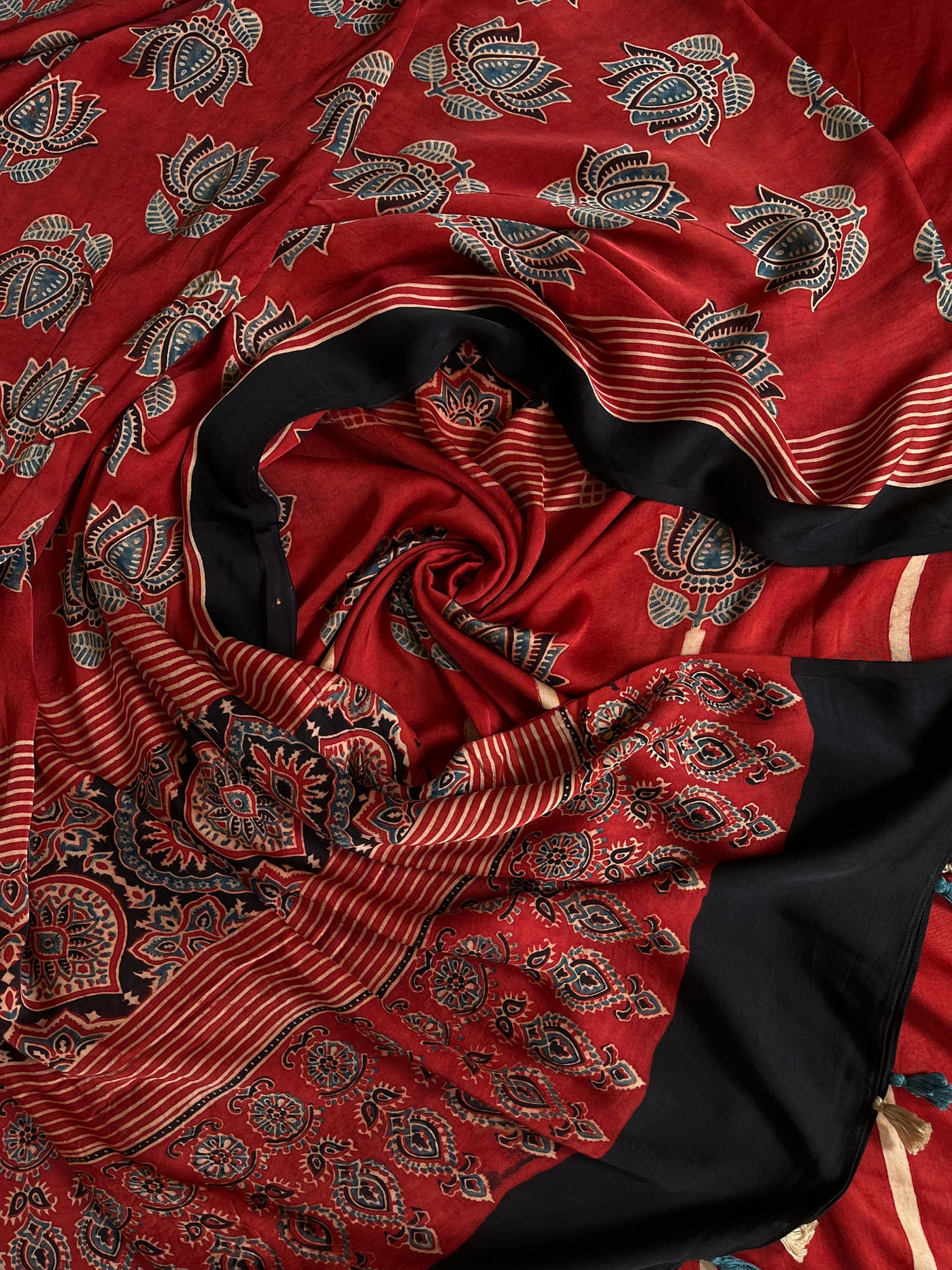 Roshni:Handblock Ajrakh Modal Silk 2 piece Suit