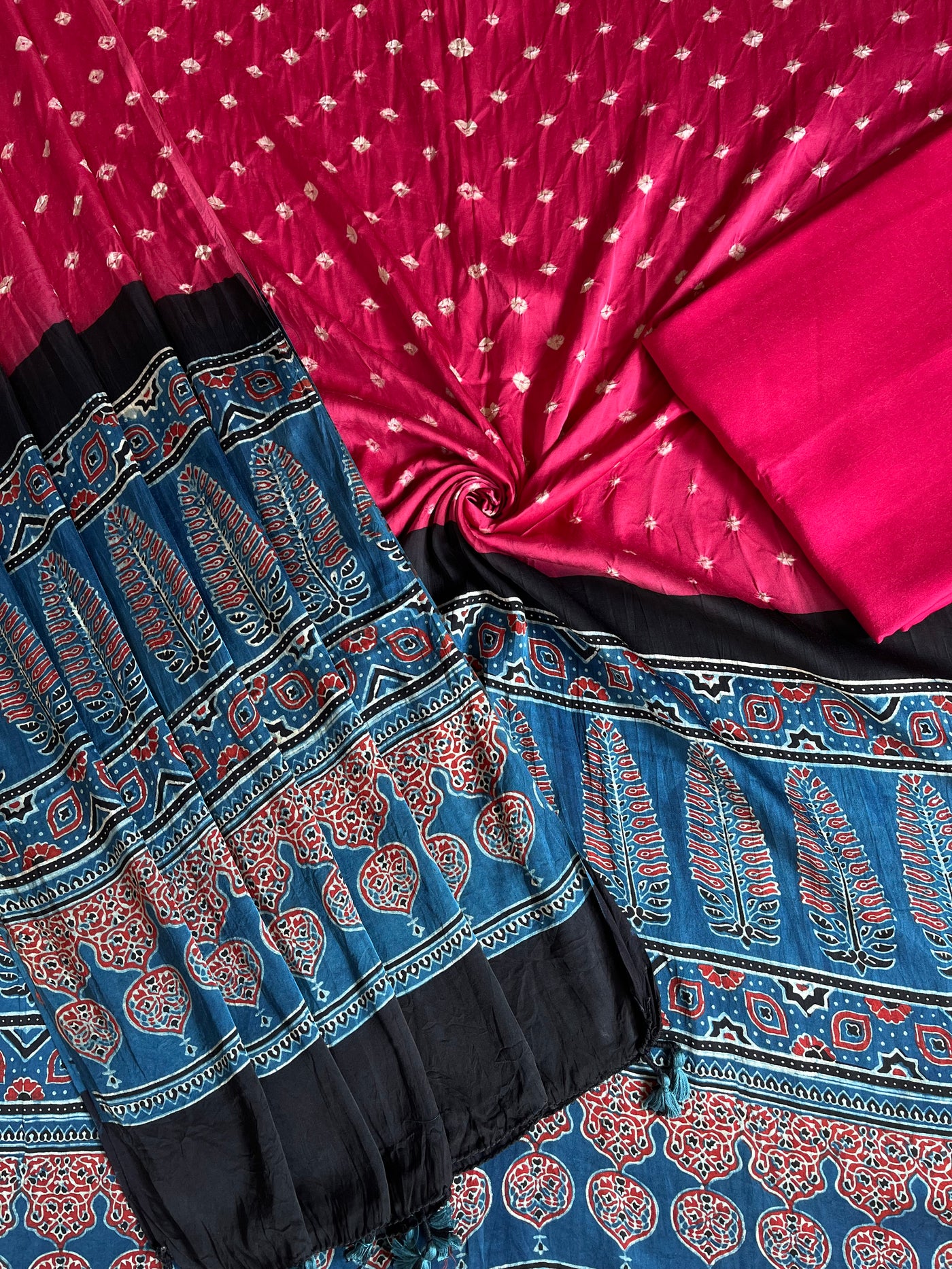 MANASVANI: HANDMADE BANDHANI-AJRAKH MODAL SILK 3 PIECE SUIT SET