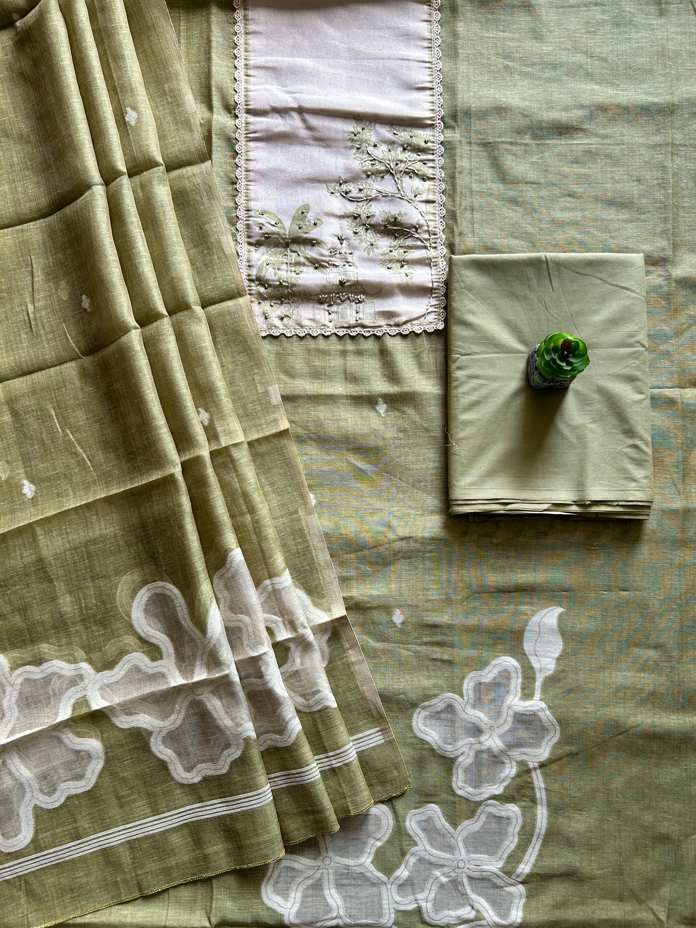 GULNAAR: PASTEL GREEN,JAMDANI MUSLIN 3 PIECE SUIT SET WITH NECK EMBROIDERY