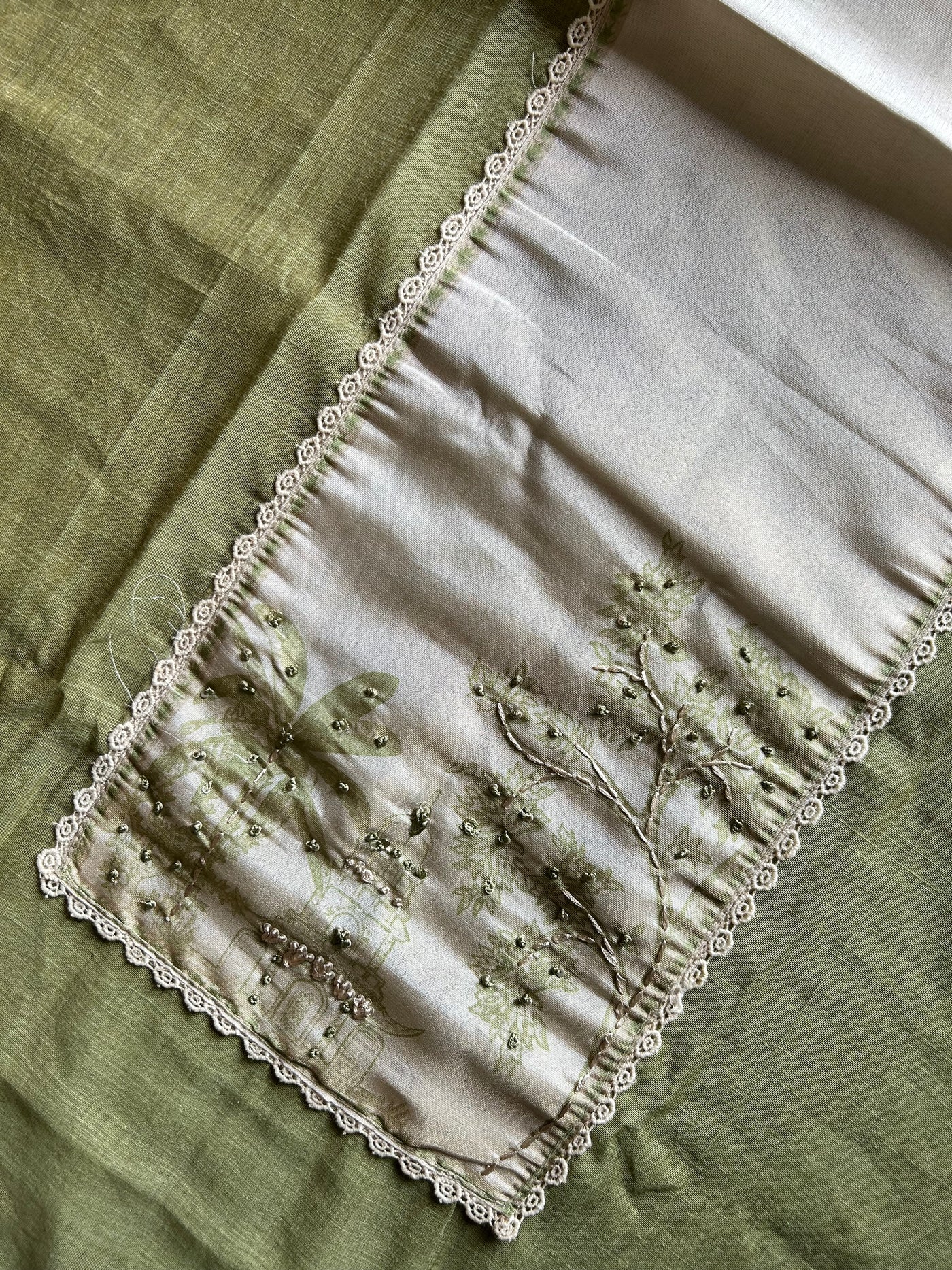 GULNAAR: PASTEL GREEN,JAMDANI MUSLIN 3 PIECE SUIT SET WITH NECK EMBROIDERY