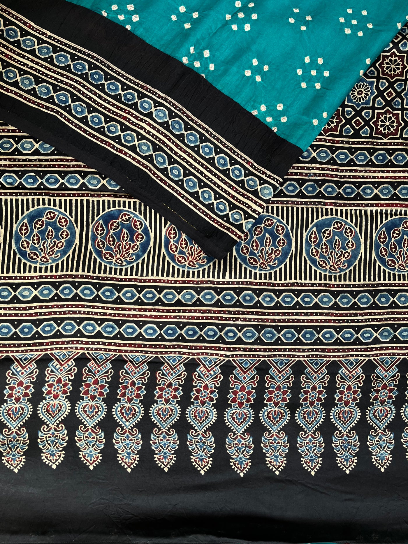 Hari Sari:HANDMADE AJRAKH BANDHEJ MODAL SILK SAREE