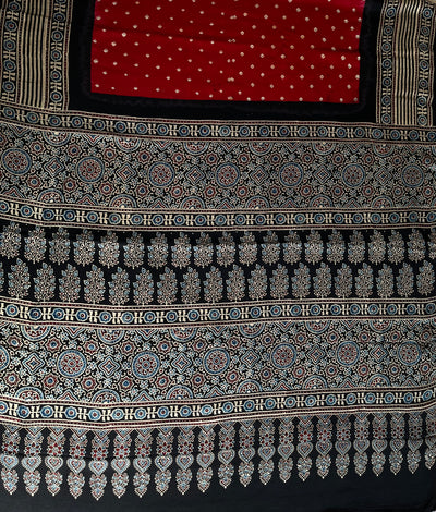 Nazrana: HANDMADE BANDHANI AJRAKH MODAL SILK SAREE