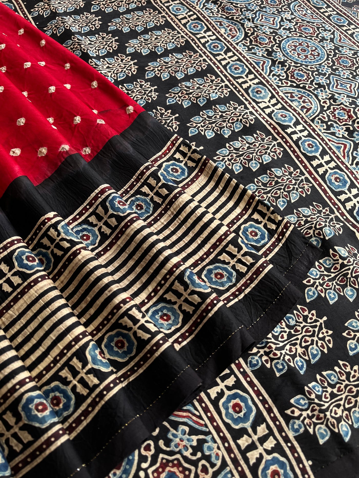 Nazrana: HANDMADE BANDHANI AJRAKH MODAL SILK SAREE
