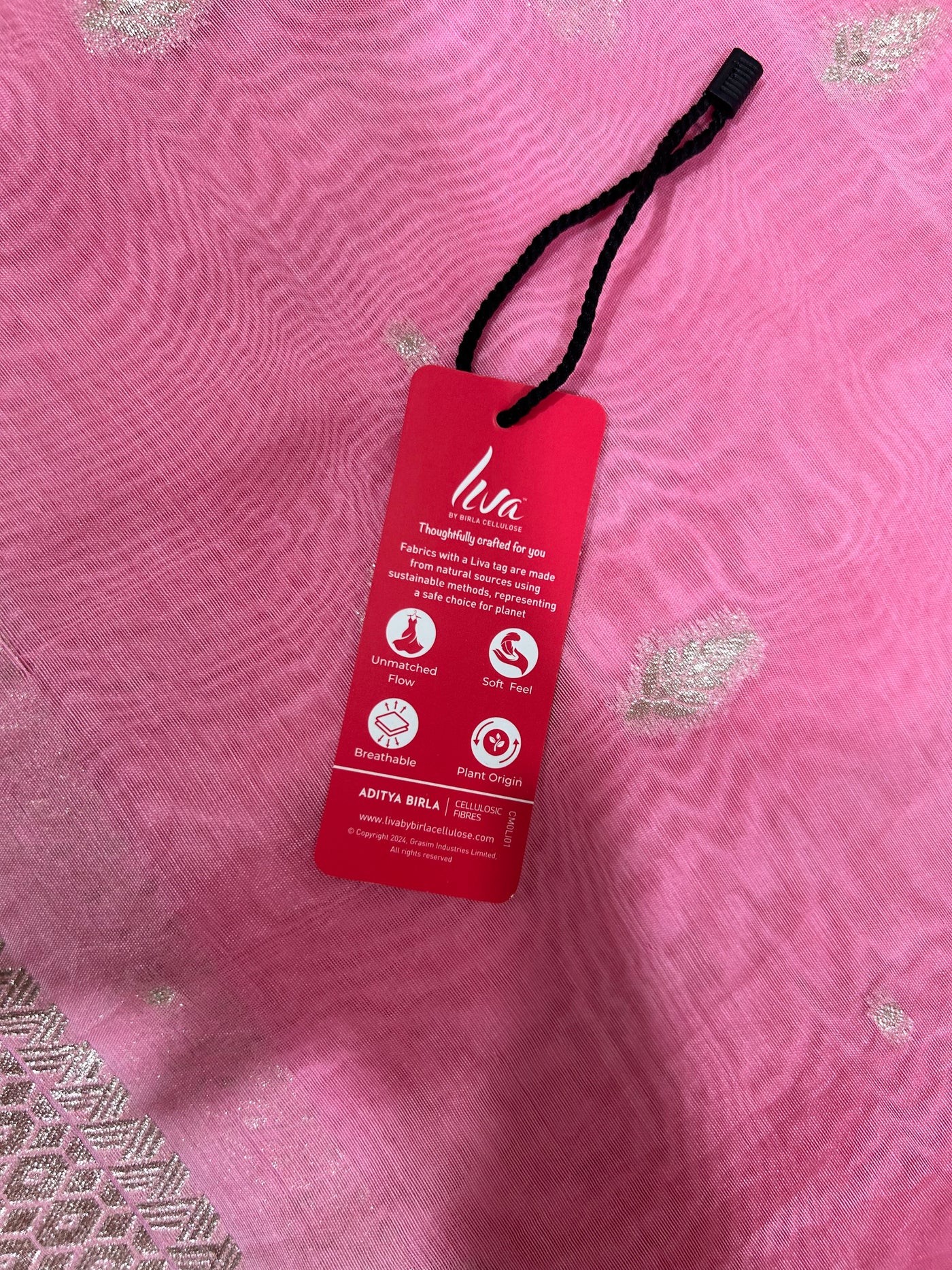 AARZOO: PARTYWEAR PURE SILK- LIVA EXCEL BANARASI 3 PIECE SUIT SET.