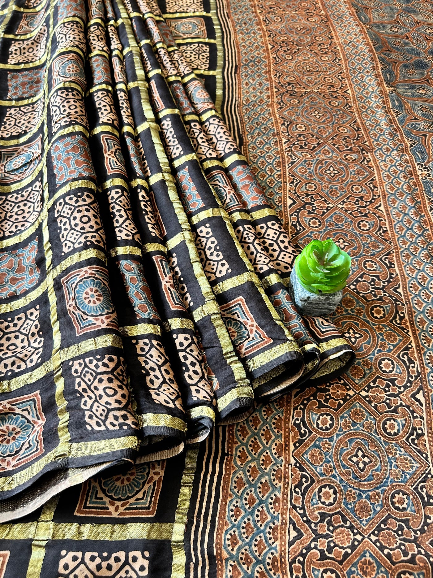 ADHIRA:BLACK,HANDBLOCK AJRAKH MODAL SILK GHARCHOLA SAREE