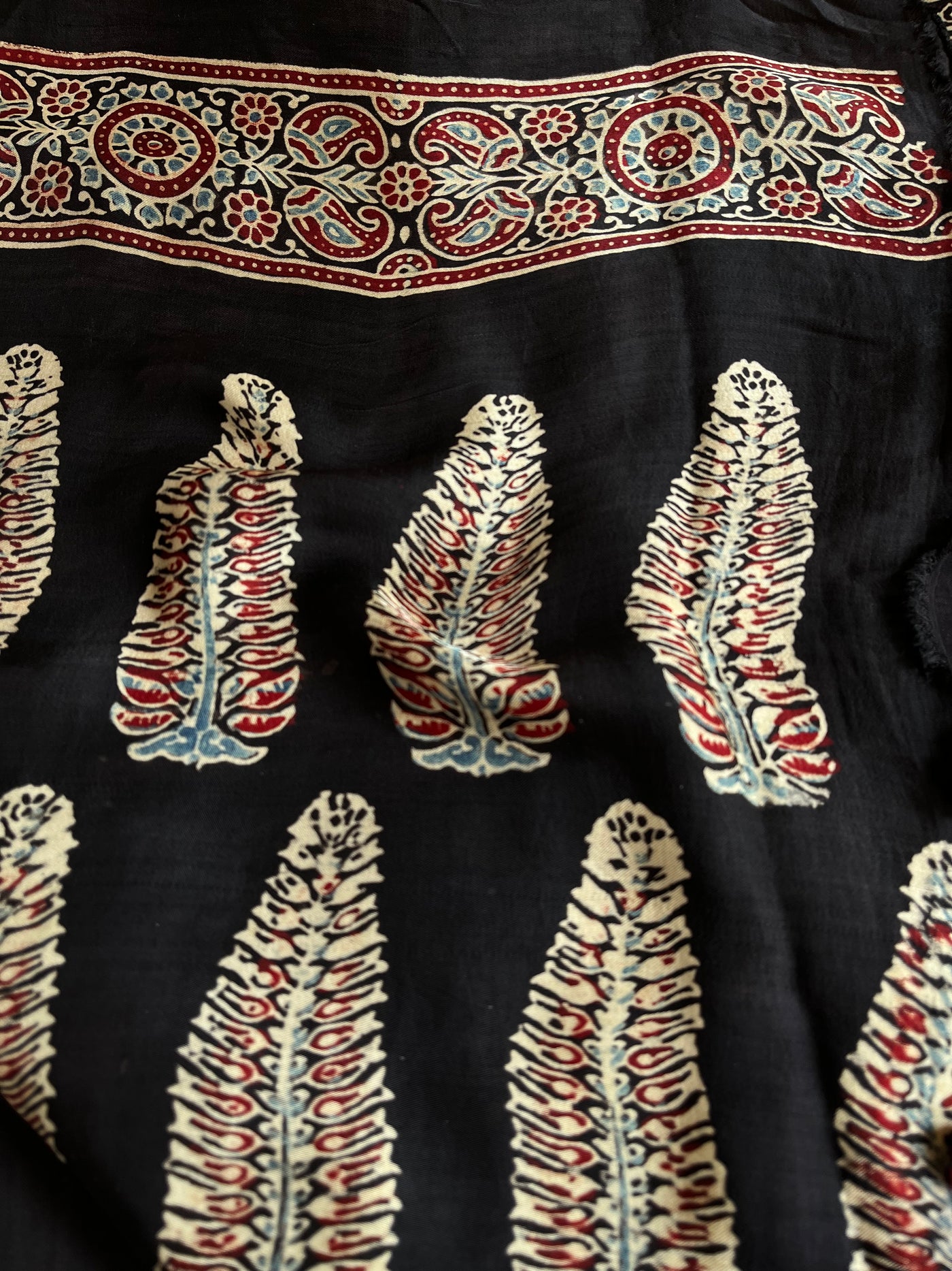 BRINDA: HANDBLOCK AJRAKH MODAL SILK SAREE WITH TISSUE PALLU