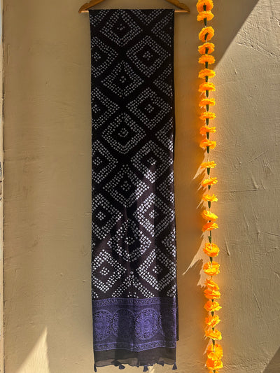 BANSHIKA: HANDMADE BANDHANI GEORGETTE DUPATTA WITH THREAD WORK.