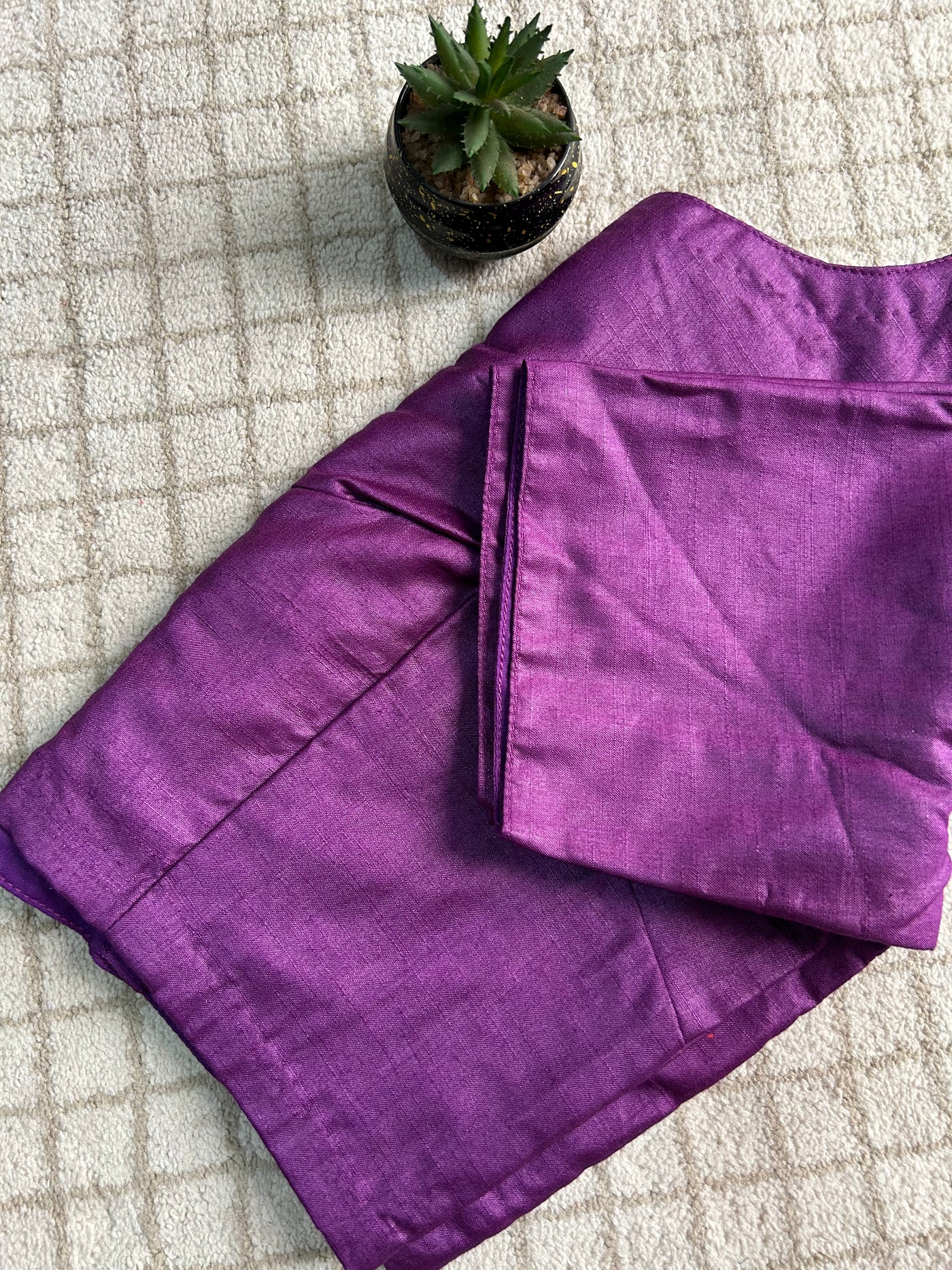 PURPLE SAGA : PURE SILK READYMADE BLOUSE