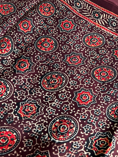 NAYANTAARA : Handmade Gharchola modal silk saree