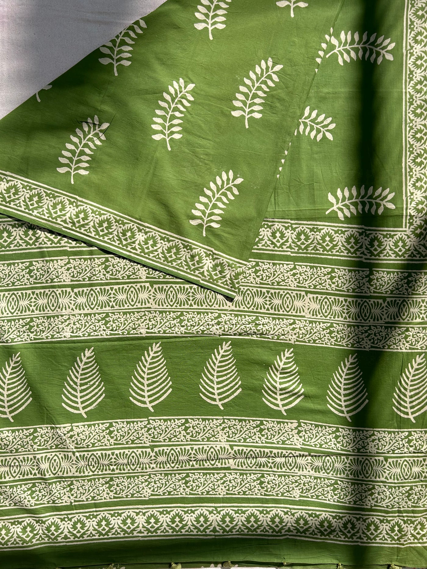 LILY:Handmade Mul Cotton Saree