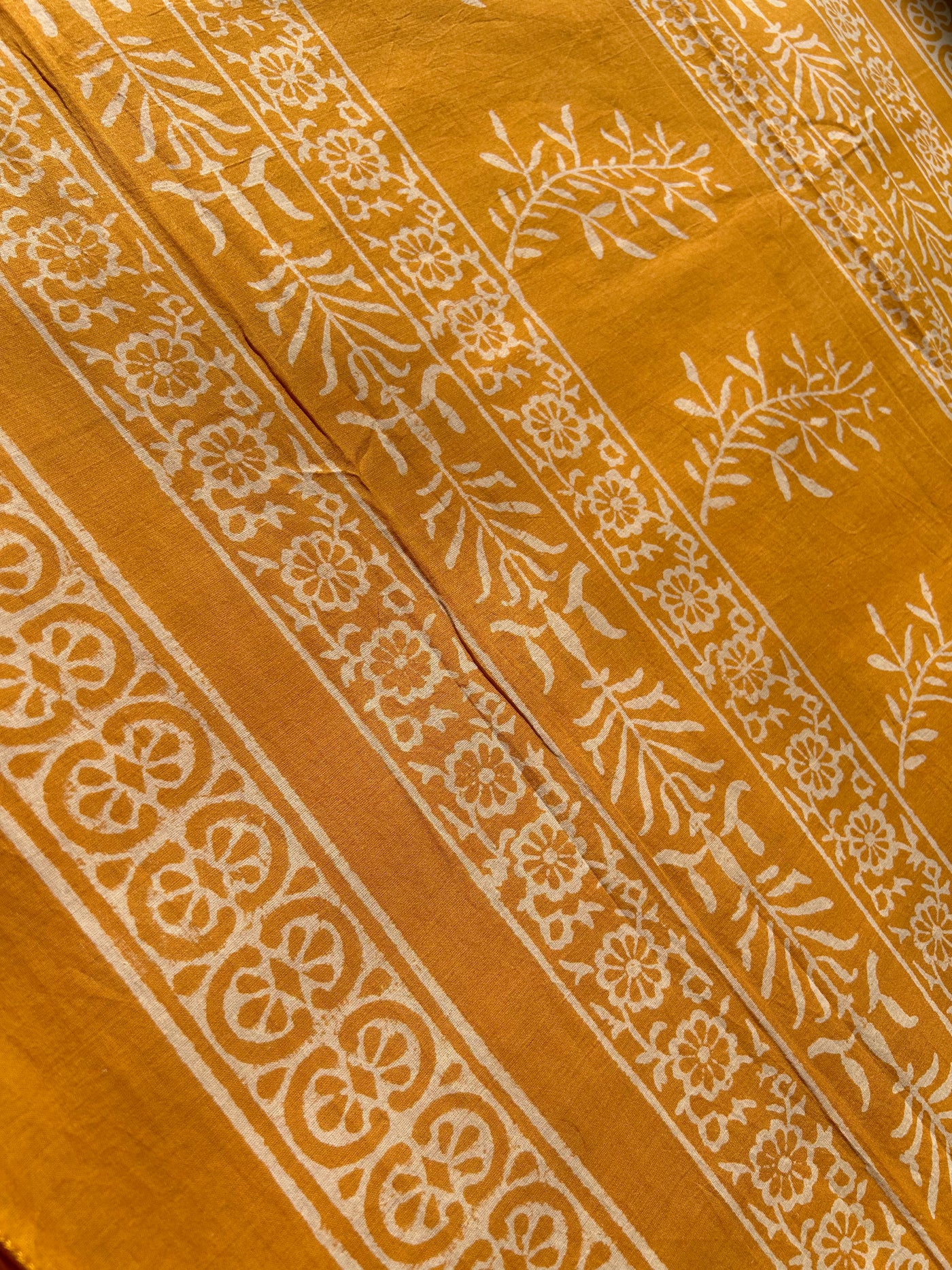 NISHA:Handmade Mul Cotton Saree