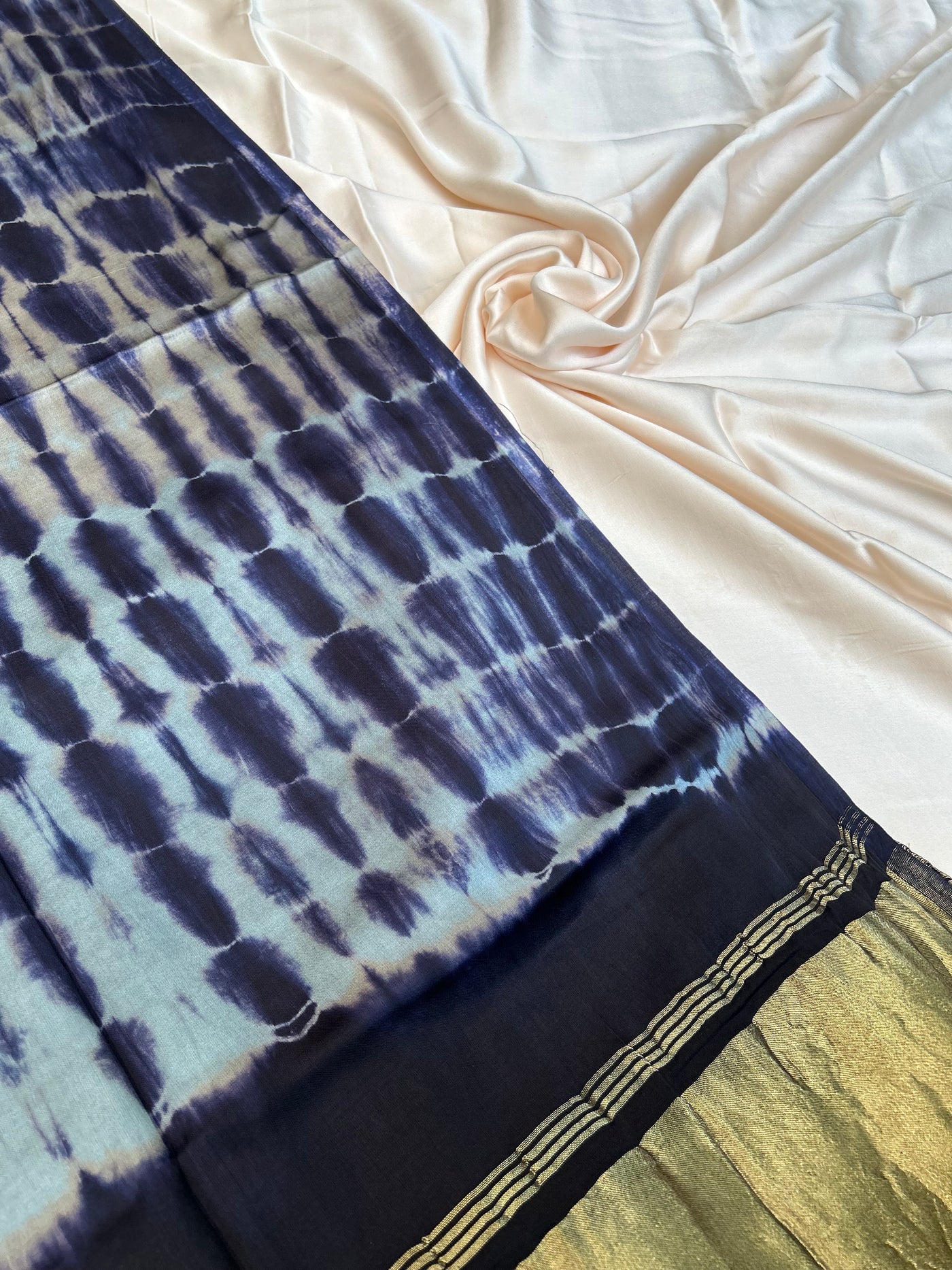 KABIRA: Handmade Tie & Dye Modal Silk Suit