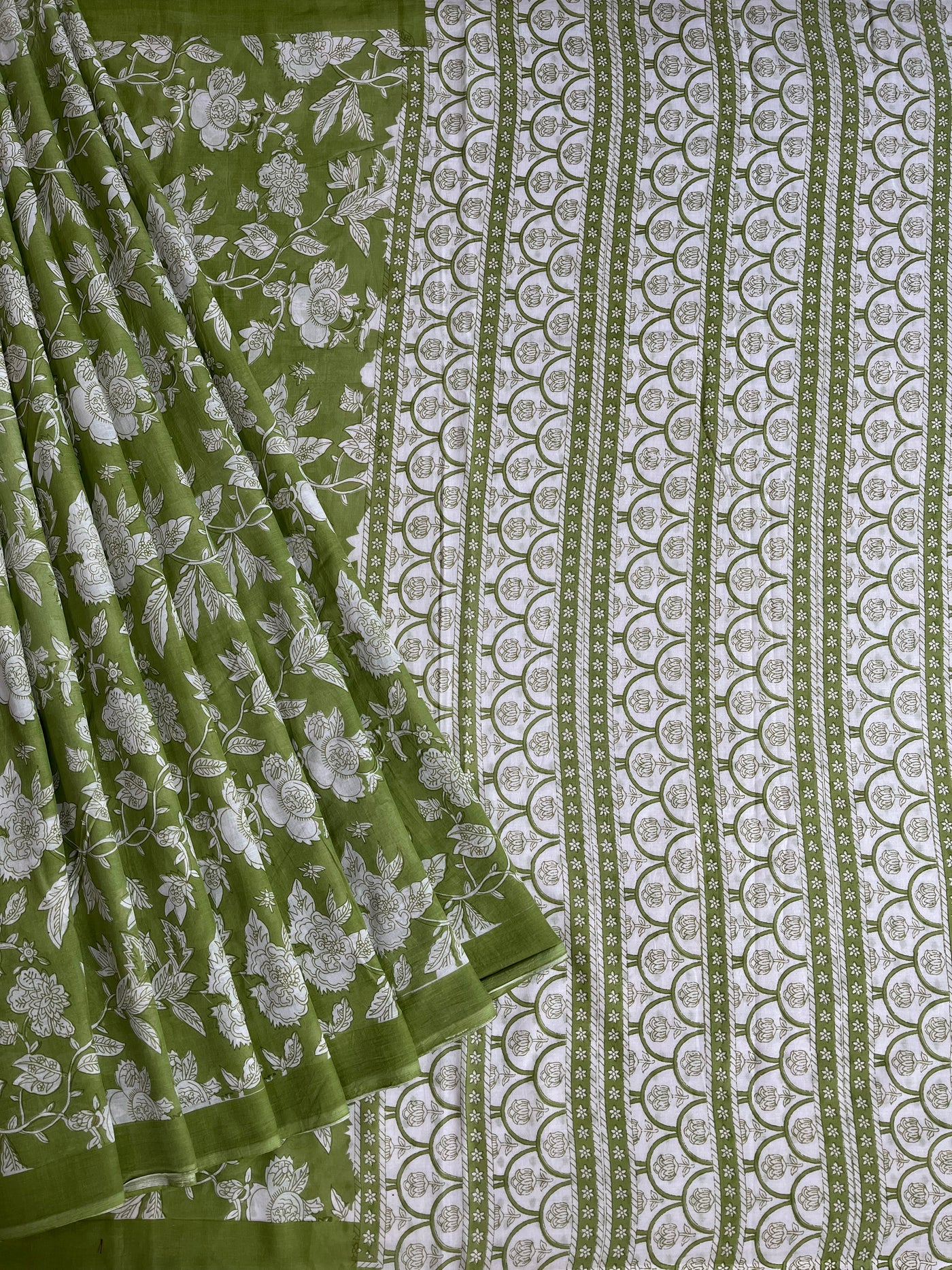 LILY:Handmade Mul Cotton Saree