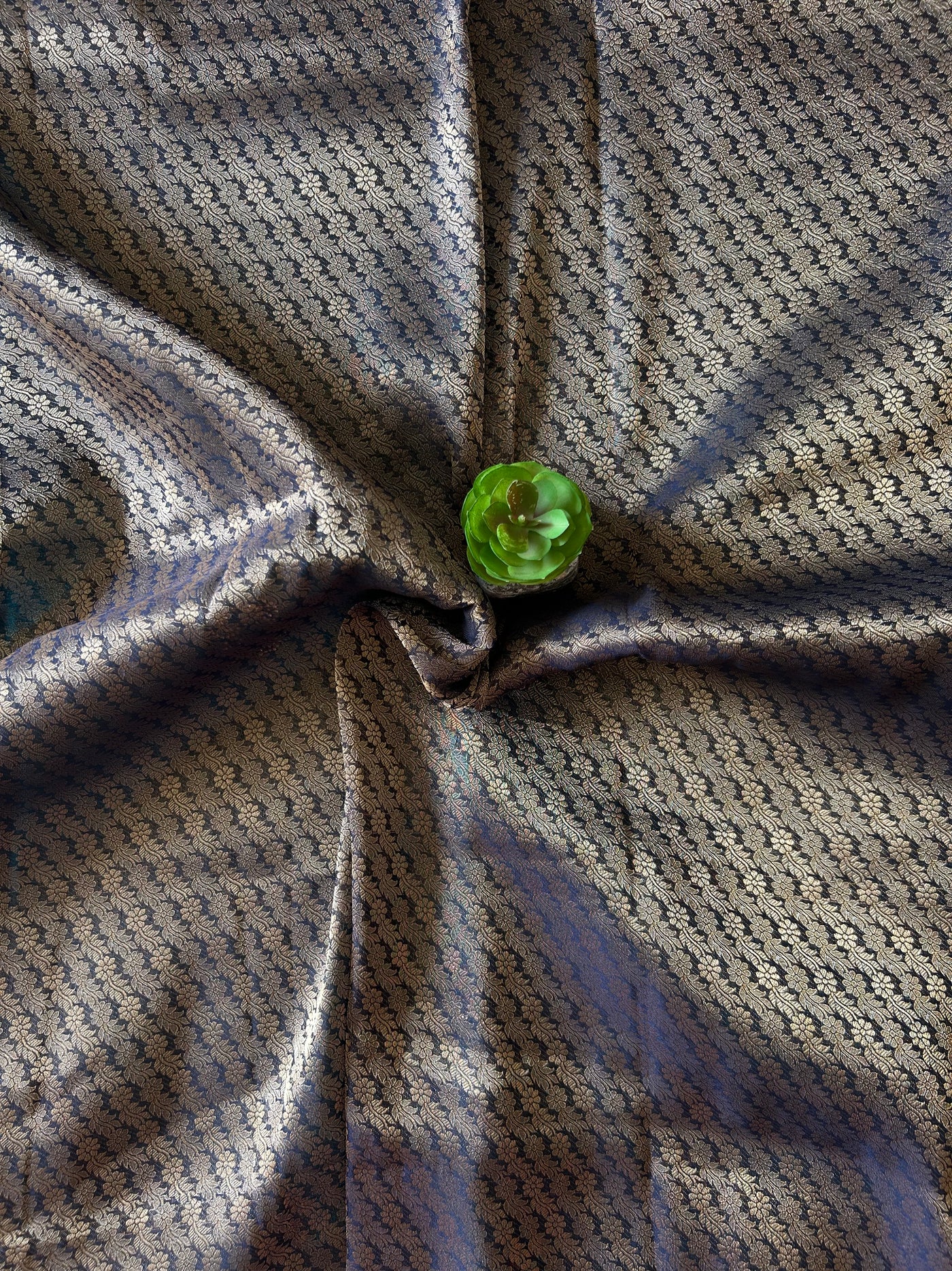 ROOPA:PARTY WEAR CHINIYA SILK BANARASI SAREE