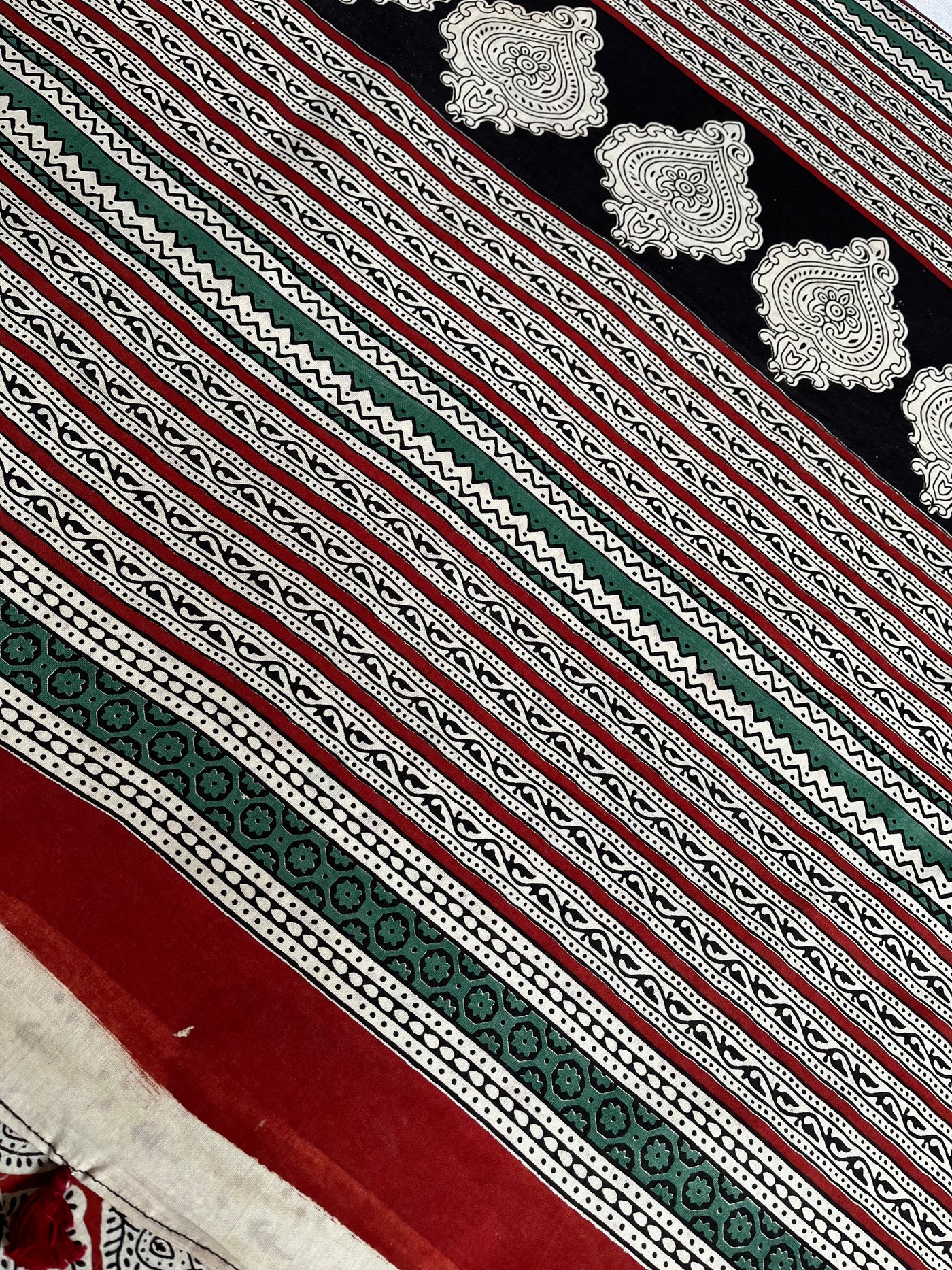 NISHA:Handmade Mul Cotton Saree