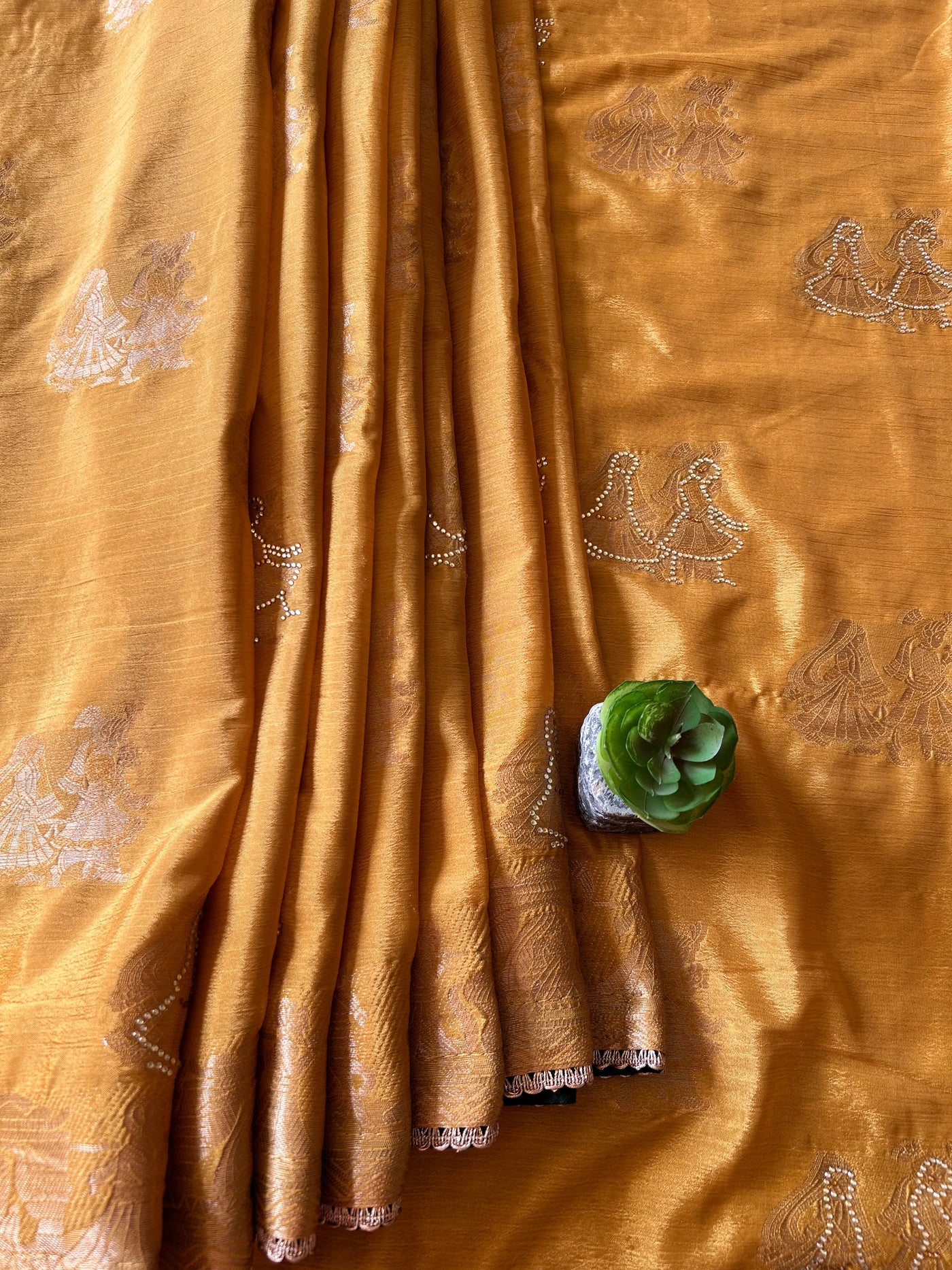 NOORANI:PARTY WEAR CHINIYA SILK BANARASI SAREE