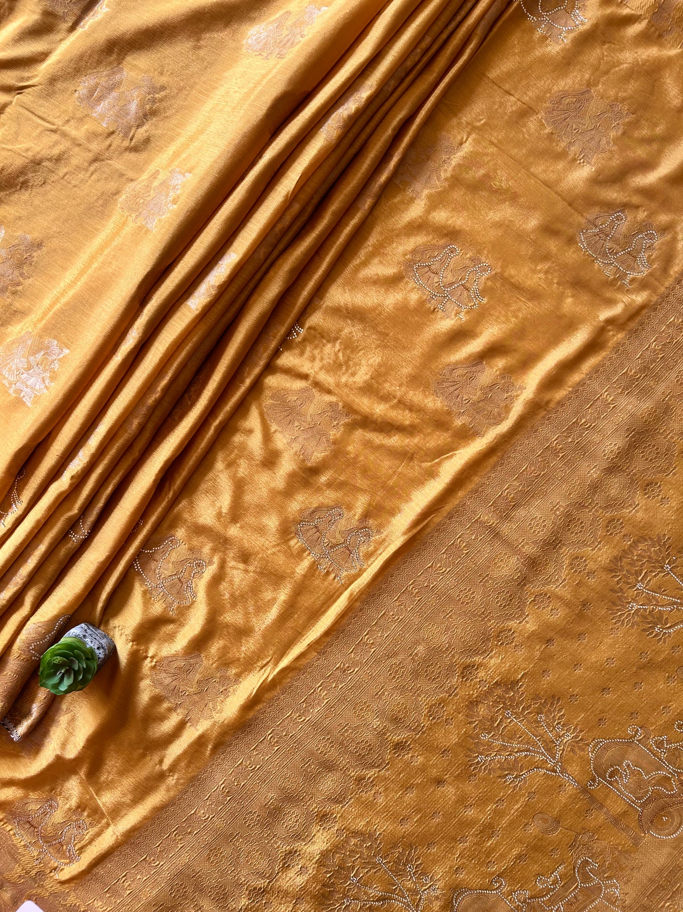 NOORANI:PARTY WEAR CHINIYA SILK BANARASI SAREE