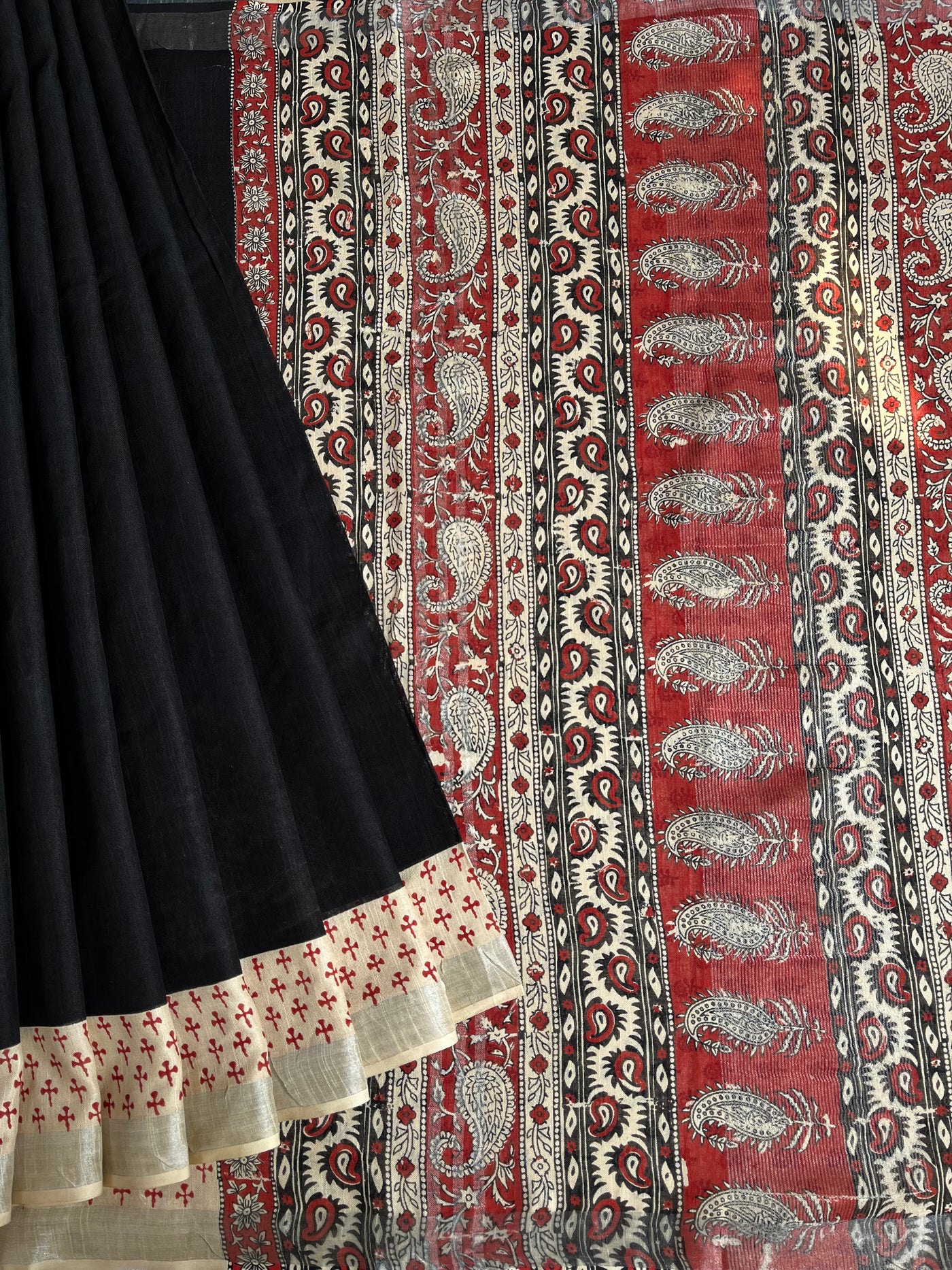 JHANVI: Handmade linen-cott saree