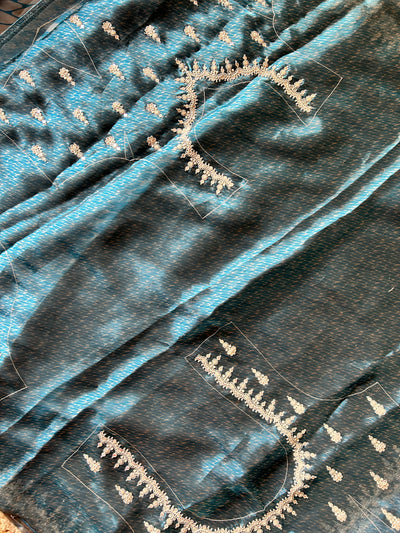 KASAVI: PARTYWEAR DIGITAL PRINTED TISSUE ORGANZA SAREE WITH EMBROIDERY.