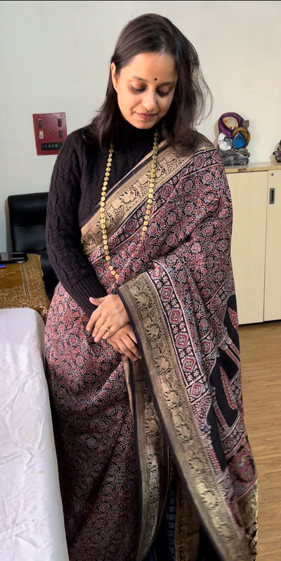 VEENA: Premium DolaSilk Meenakari Pallu Ajrakh Saree