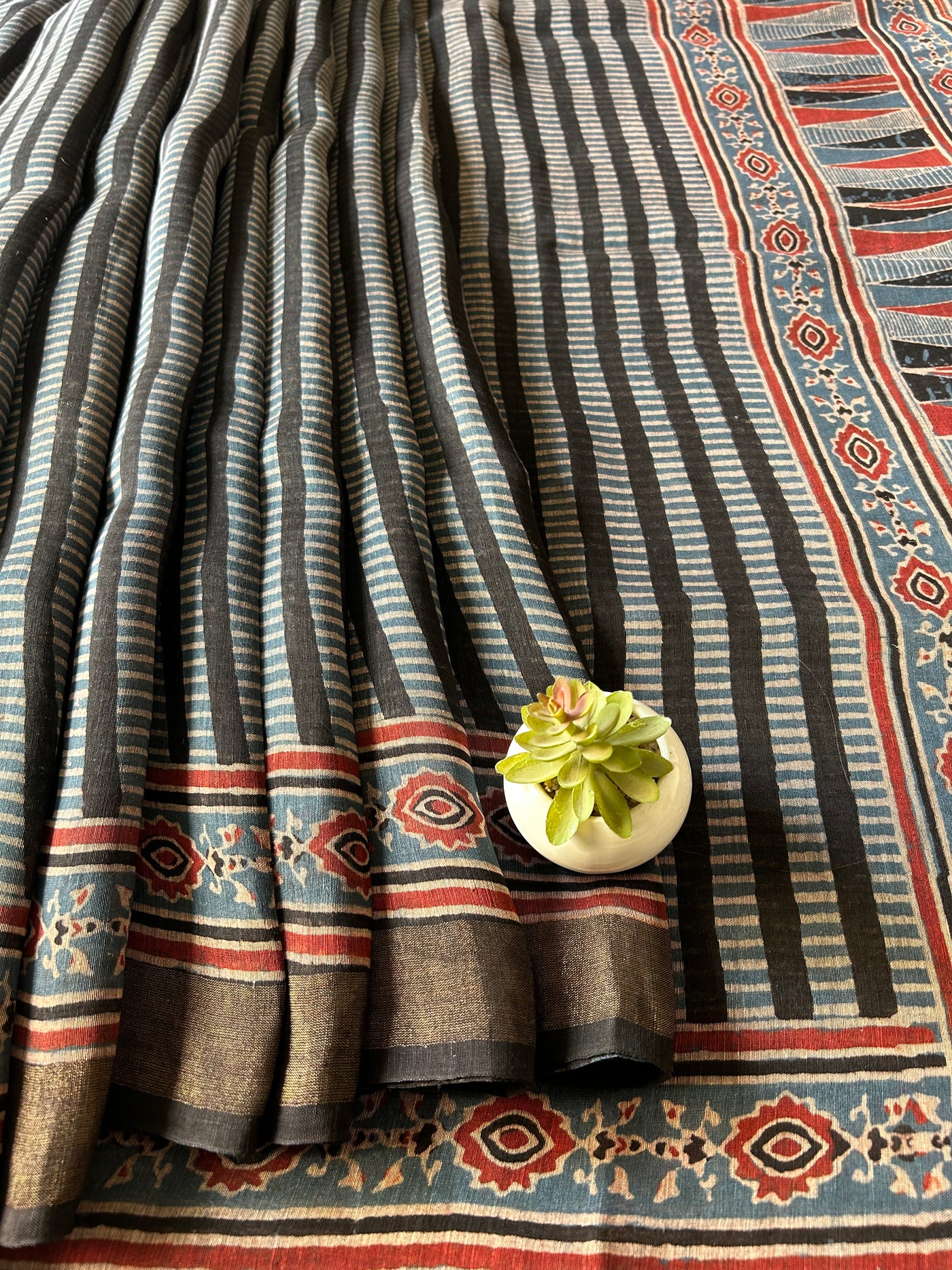 RUBINA:INDIGO HANDBLOCK AJRAKH PURE SILK-LINEN SAREE