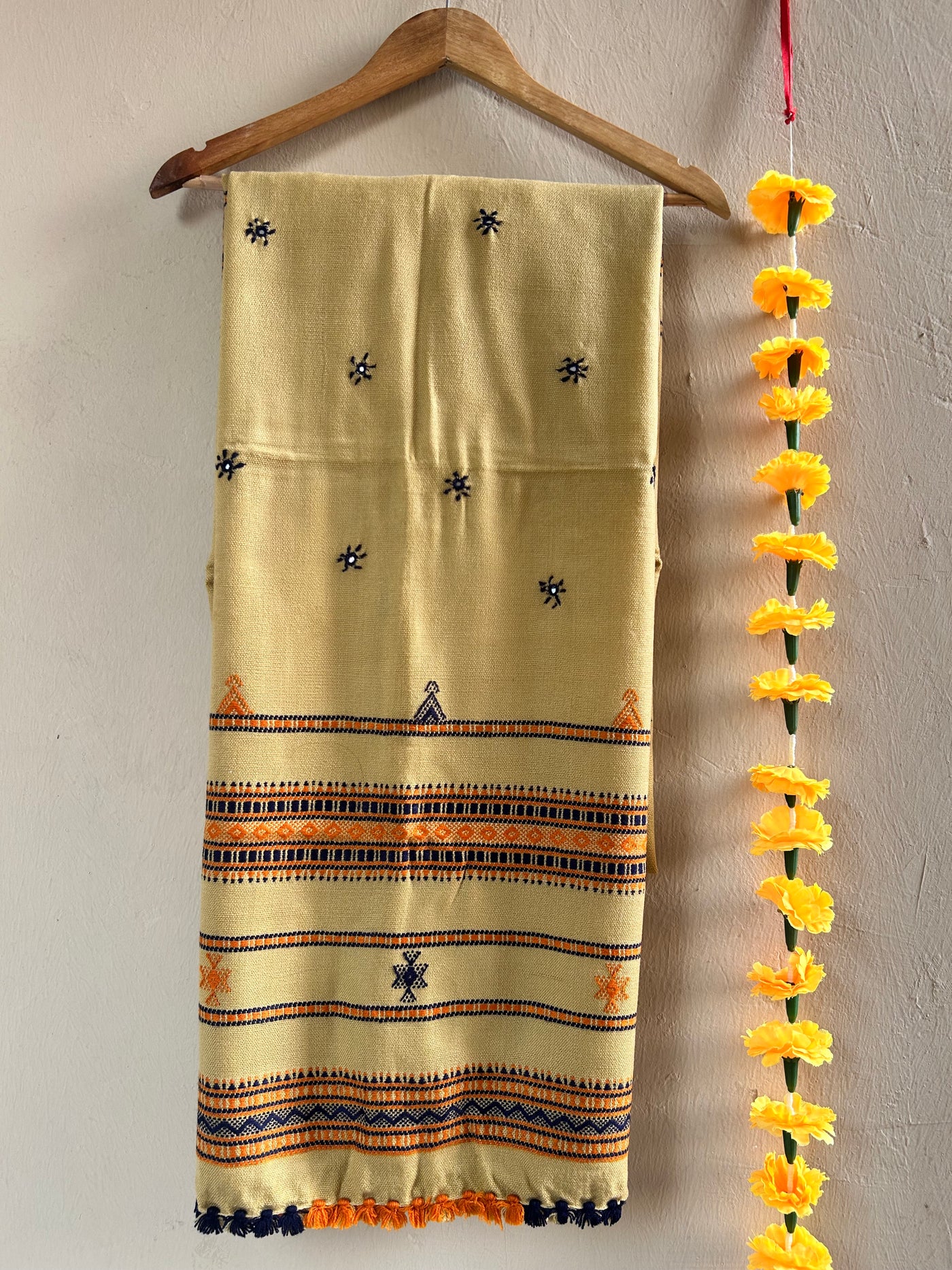 PEANUT BUTTER:HANDLOOM BHUJODI SHAWL WITH KUTCHI MIRROR WORK