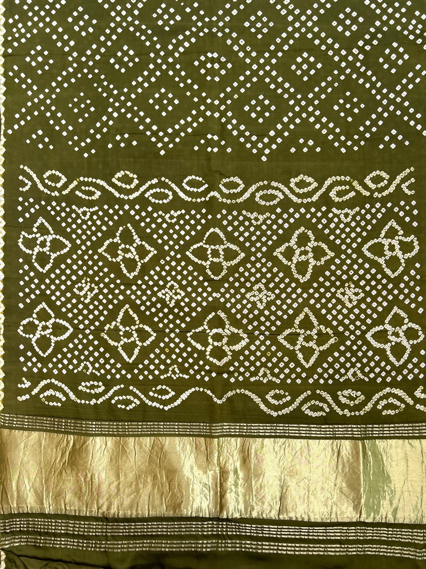 BAANI: bandhani saree with tissue palla