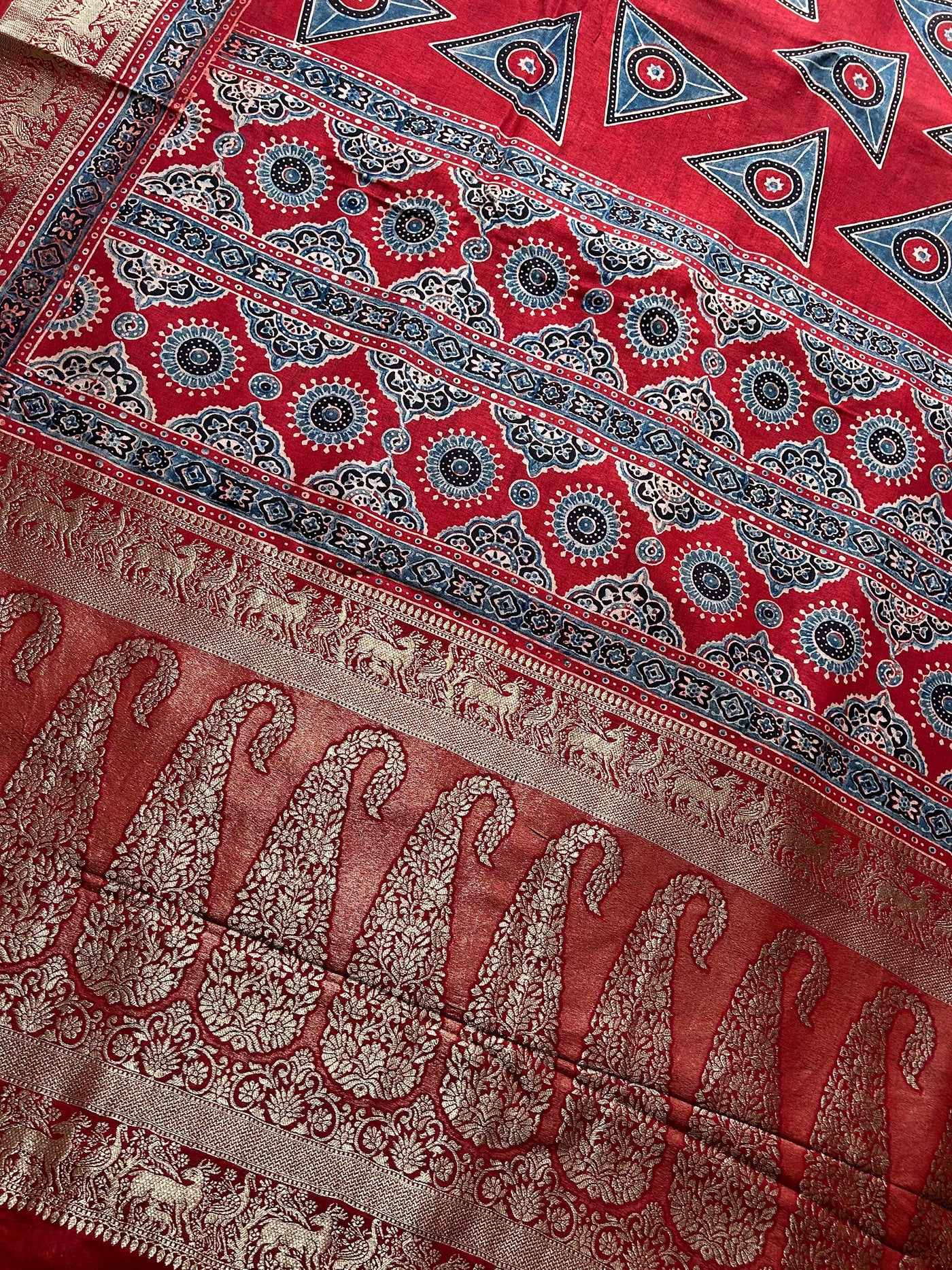 KARISHMA:Premium Dola Silk Meenakari Pallu Ajrakh Saree