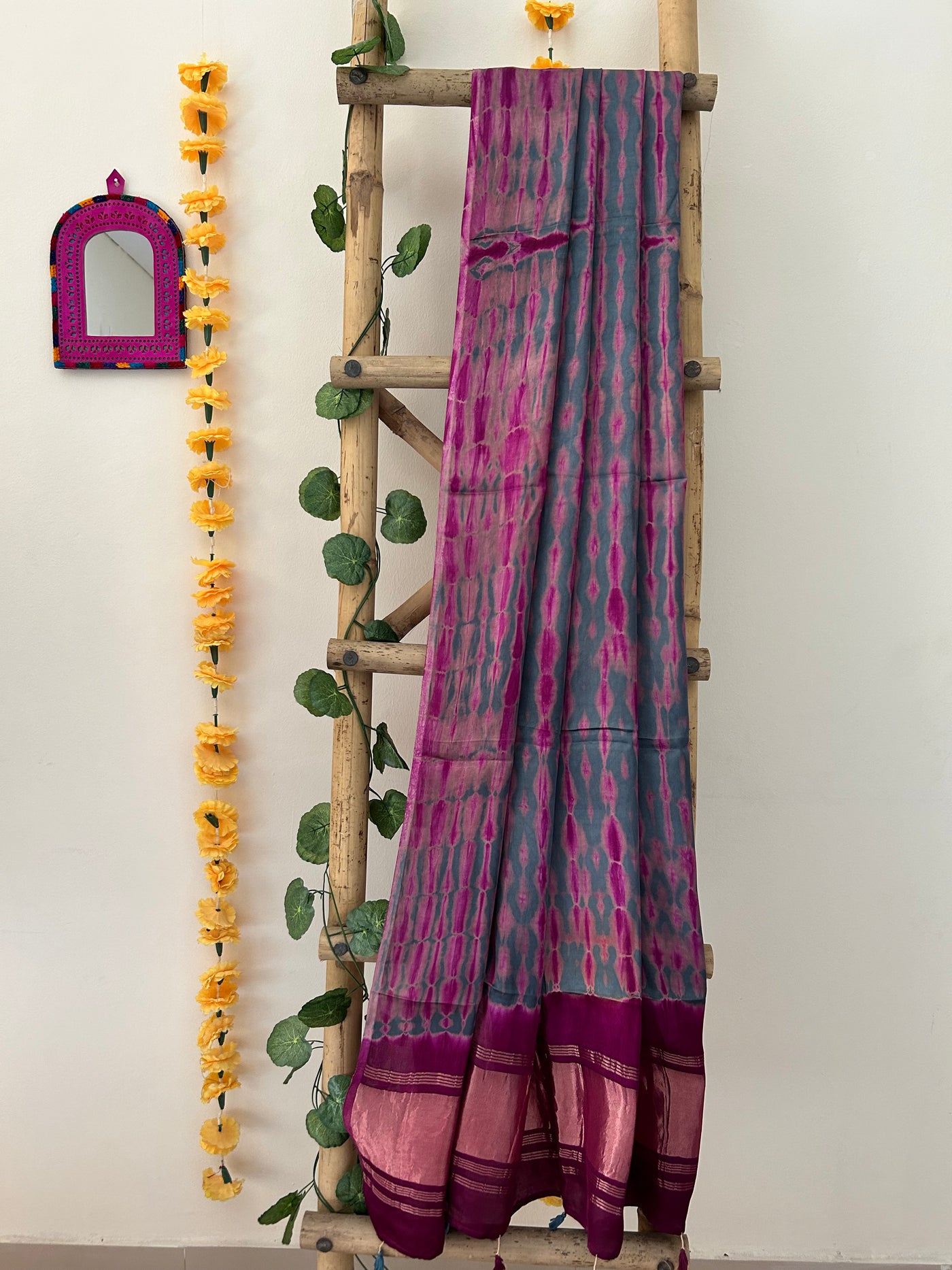 Music of Colors : Handmade tie&dye modal silk tissue dupatta