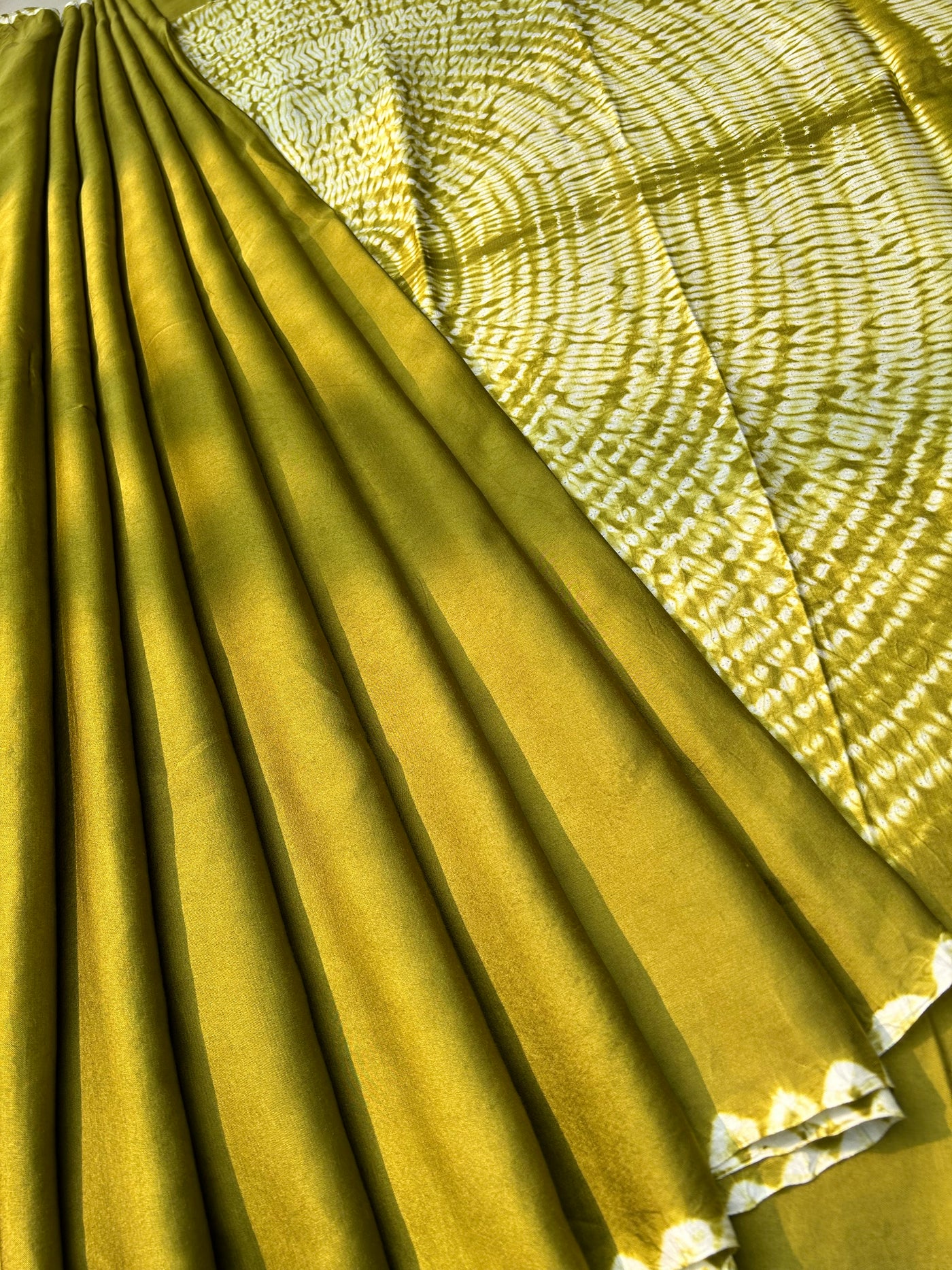 HARINI :Handmade Shibori Dyed Modal Silk Tissue Pallu Saree