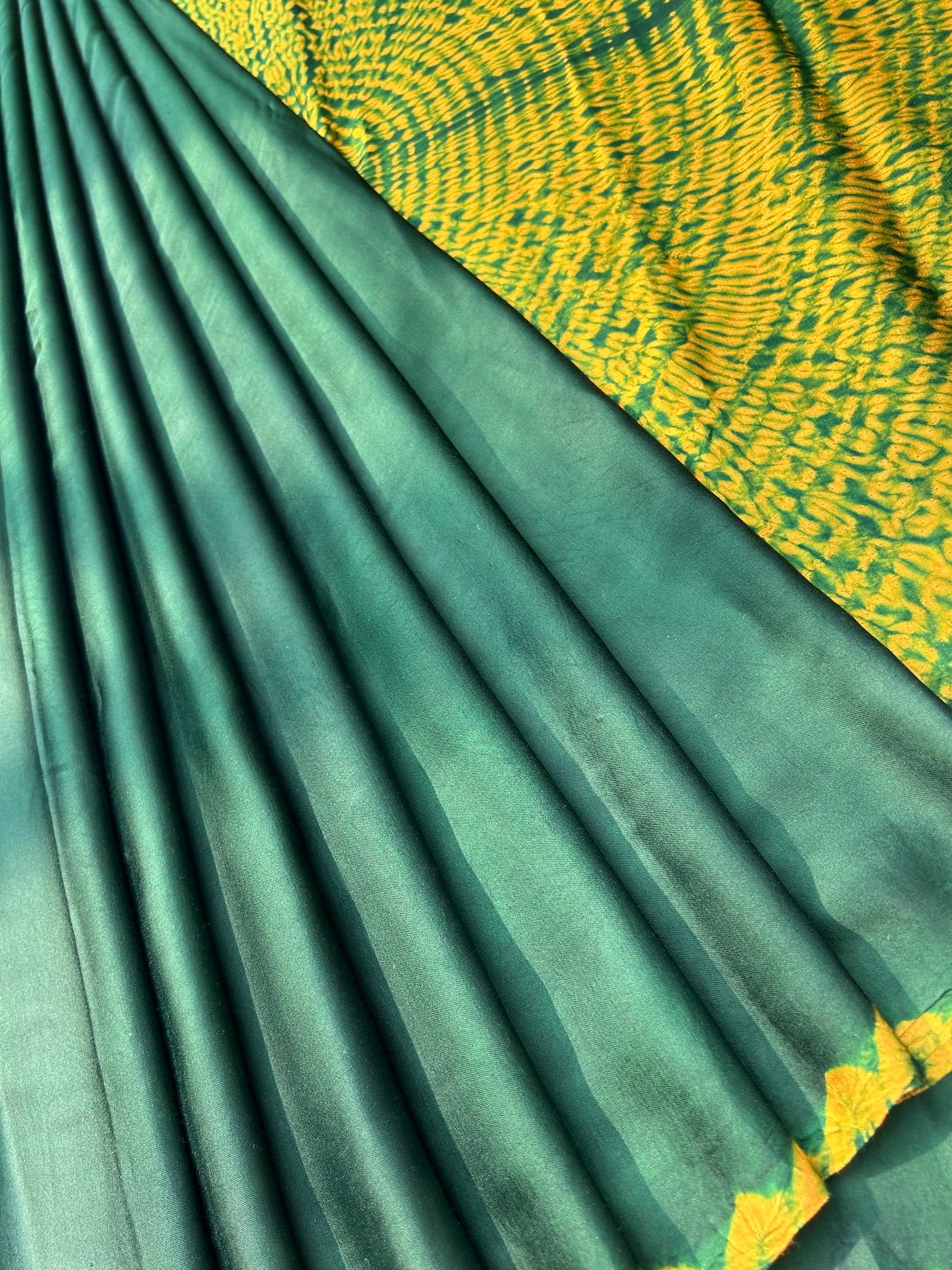 JANE-Ja :BOTTLE GREEN Handmade Shibori Dyed Modal Silk Tissue Pallu Saree