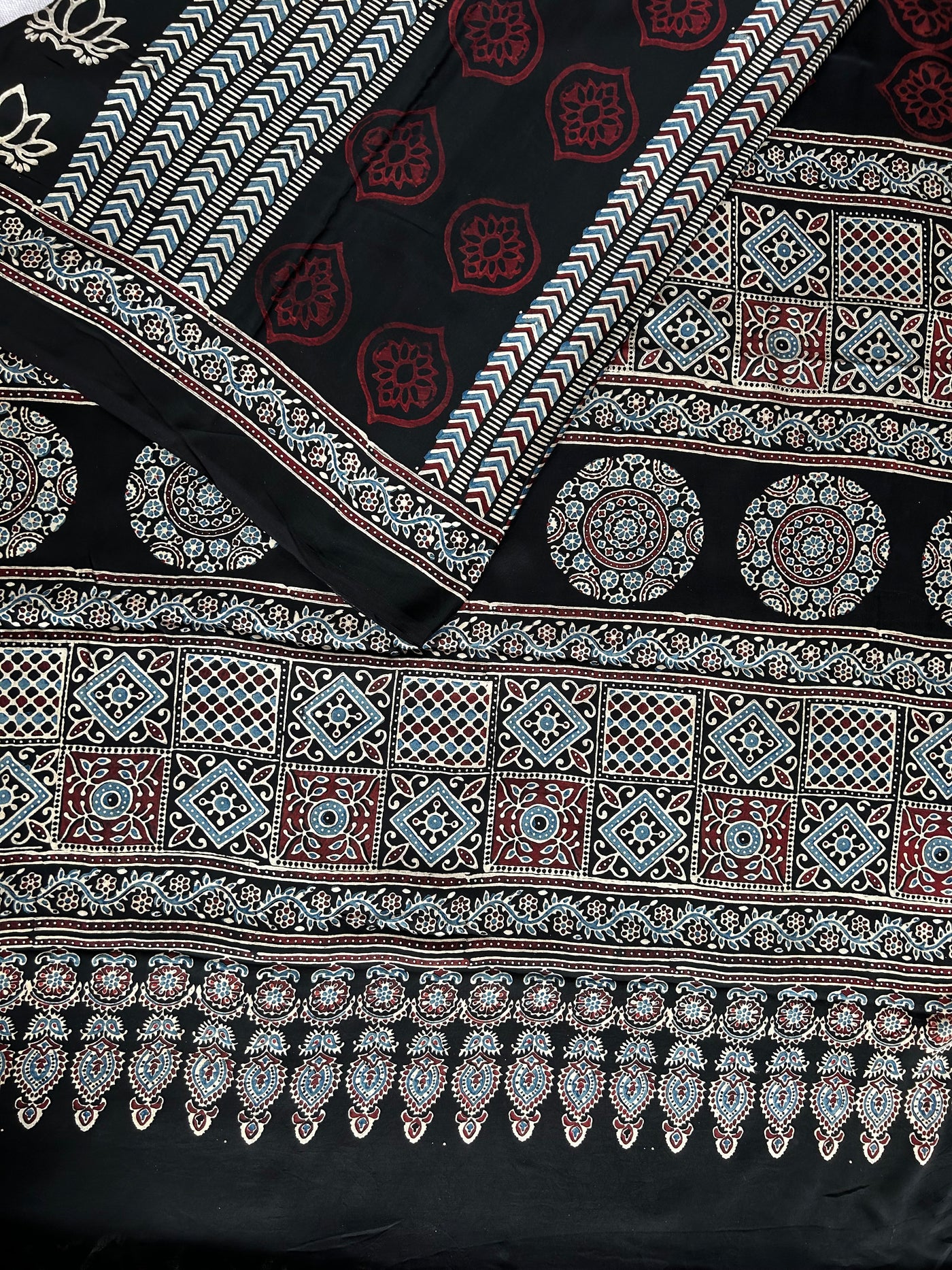 Ruhu: BLACK,HANDBLOCK AJRAKH MODAL SILK SAREE