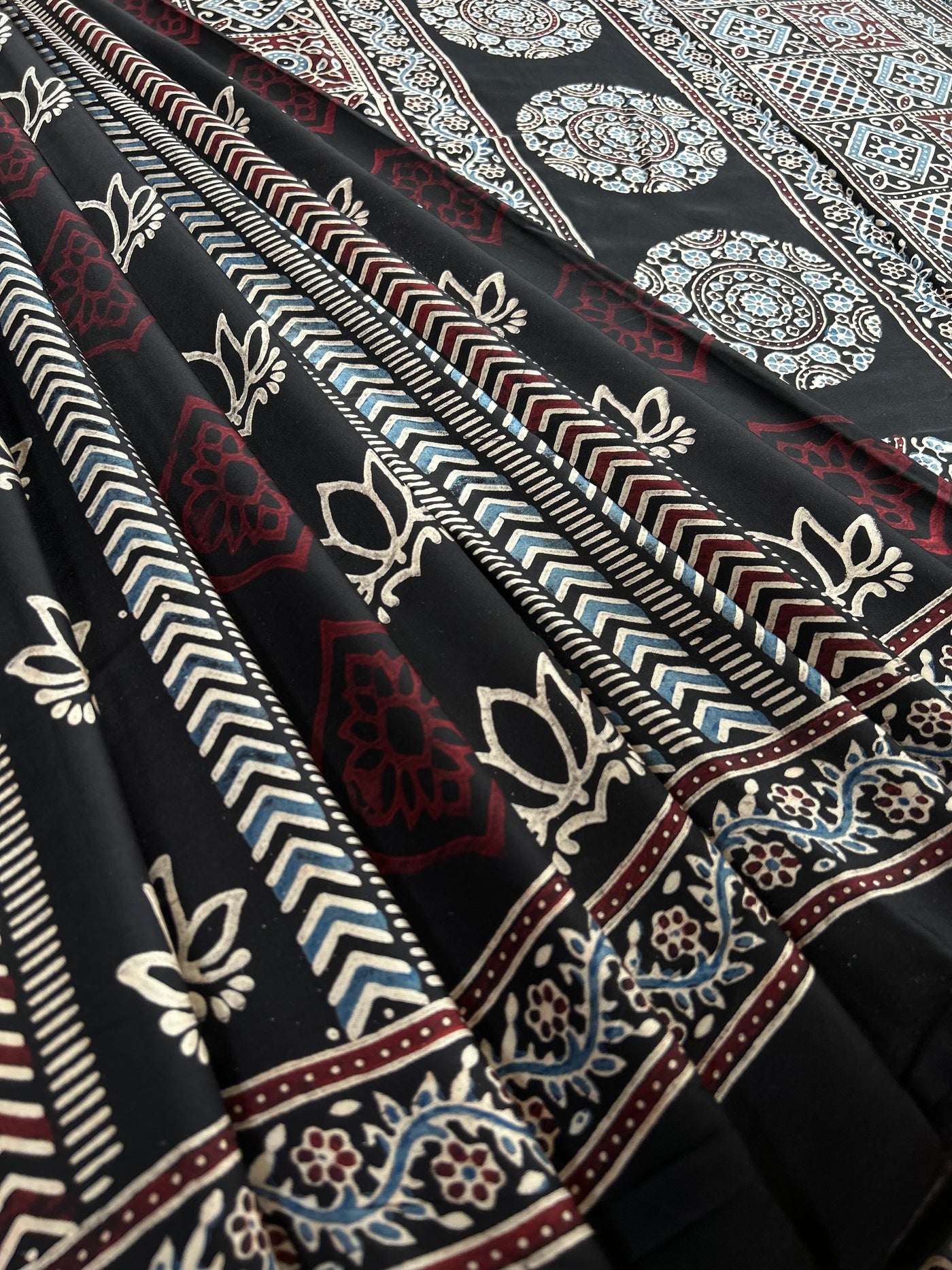 Ruhu: BLACK,HANDBLOCK AJRAKH MODAL SILK SAREE