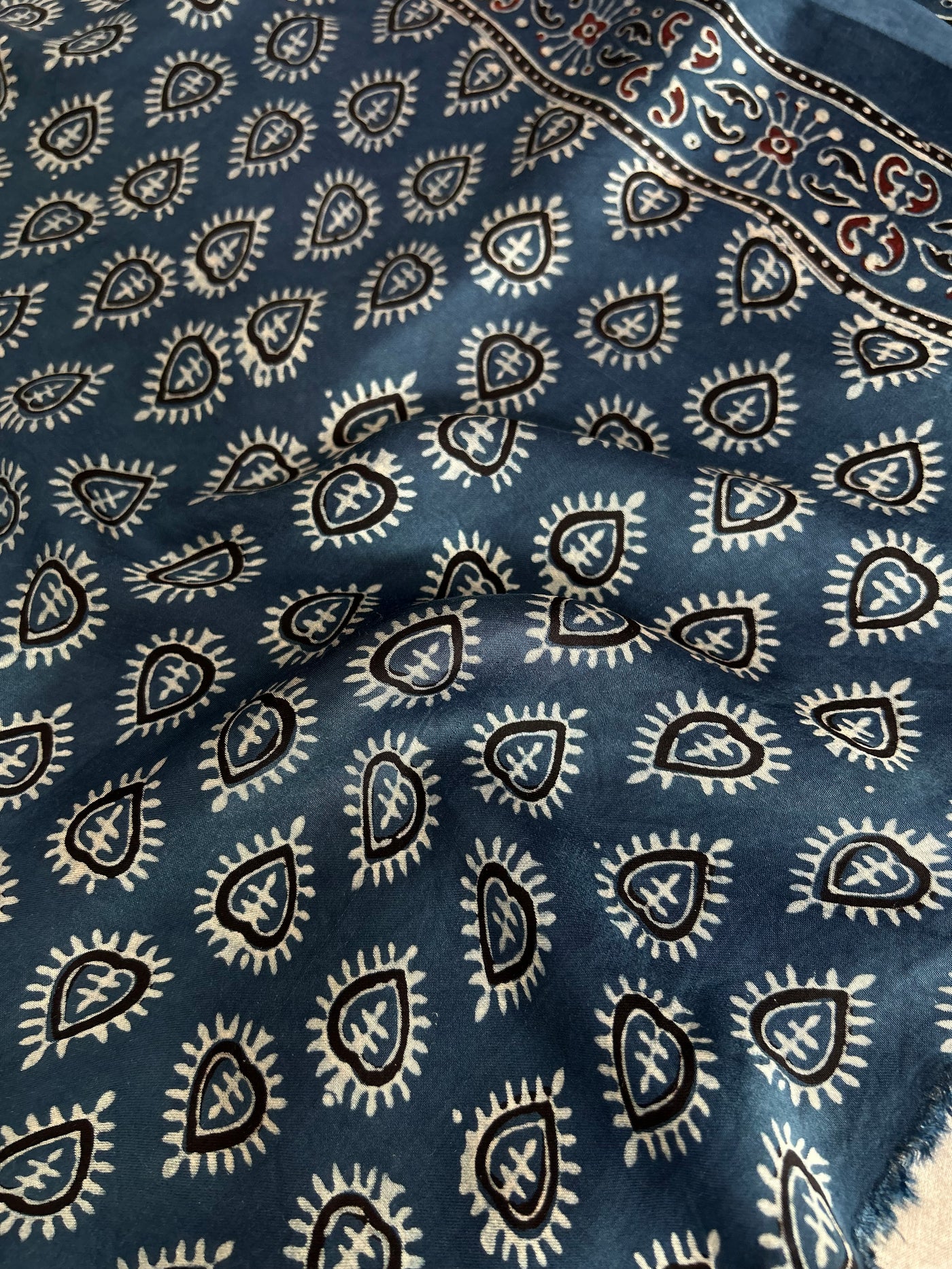Dazzled : HANDBLOCK AJRAKH MODAL SILK SAREE