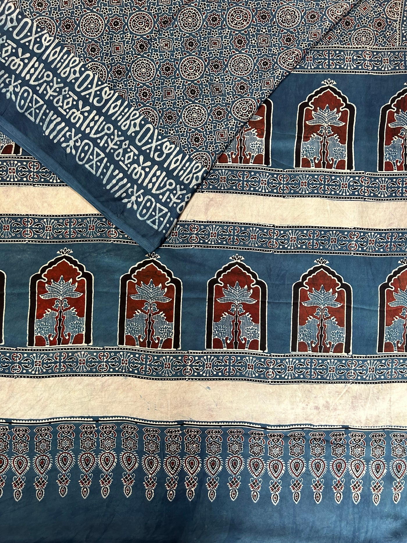 Dazzled : HANDBLOCK AJRAKH MODAL SILK SAREE