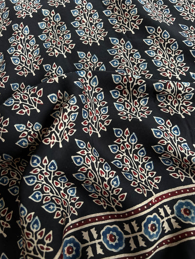 Sanavi: HANDMADE BANDHANI AJRAKH MODAL SILK SAREE