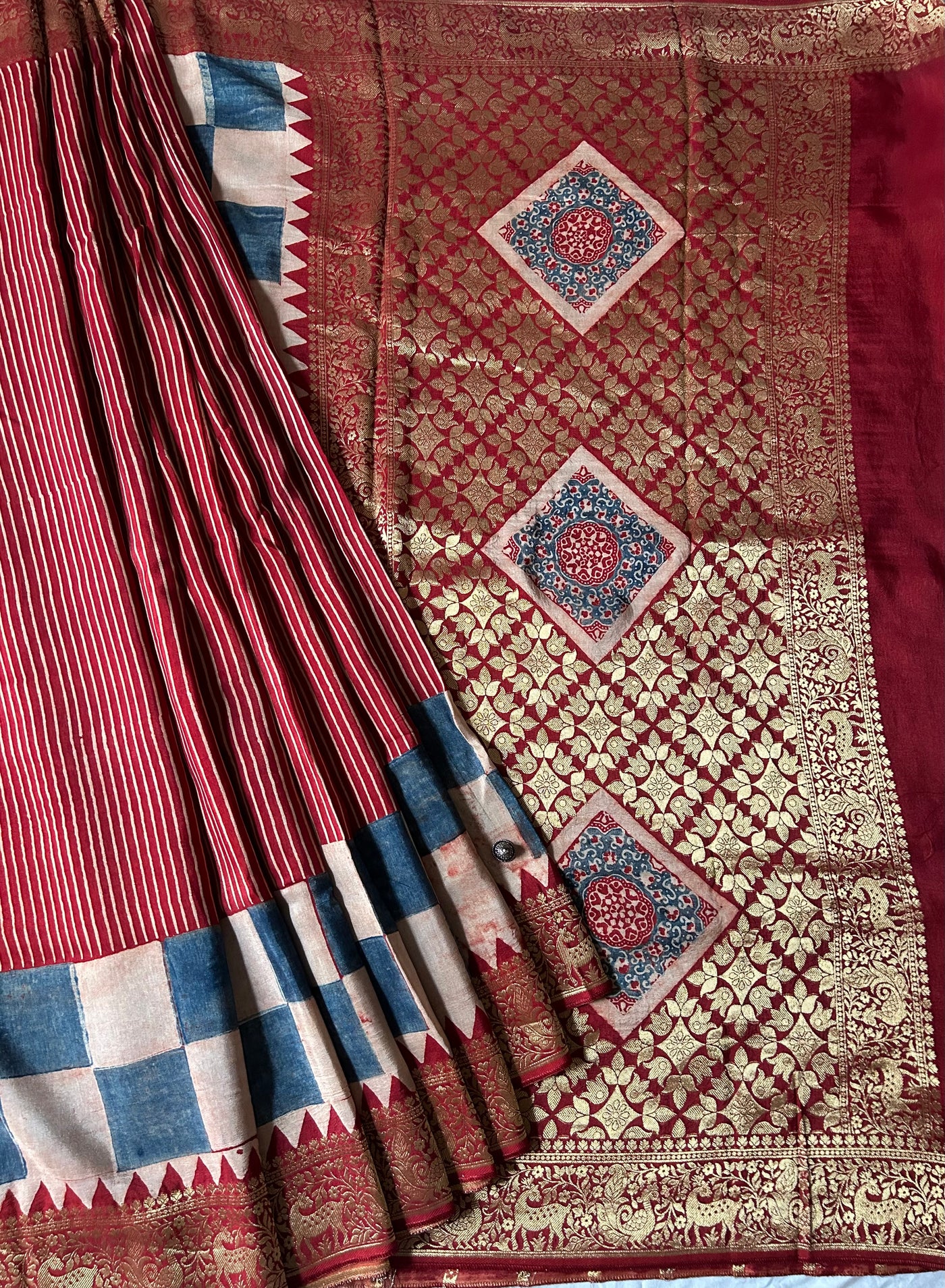 SHRUTI:Handblock Dola Silk Ajrakh Saree