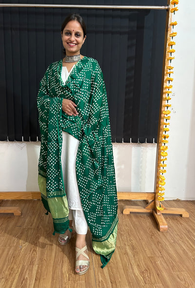 Hara samundar : BANDHEJ PREMIUM MODAL SILK DUPATTA