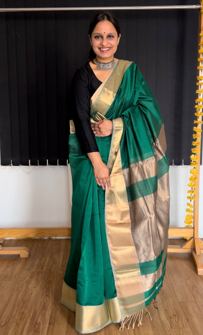 HARINI: Handloom Silk-Cott Maheshwari Saree With Zari Border