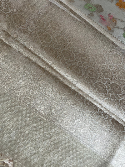 KANAK : CREAM, FESTIVE WEAR BANARASI KOTA CHECKS SAREE WITH MEENAKARI JAAL.