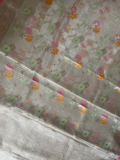 KANAK : CREAM, FESTIVE WEAR BANARASI KOTA CHECKS SAREE WITH MEENAKARI JAAL.