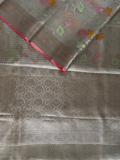 KANAK : CREAM, FESTIVE WEAR BANARASI KOTA CHECKS SAREE WITH MEENAKARI JAAL.