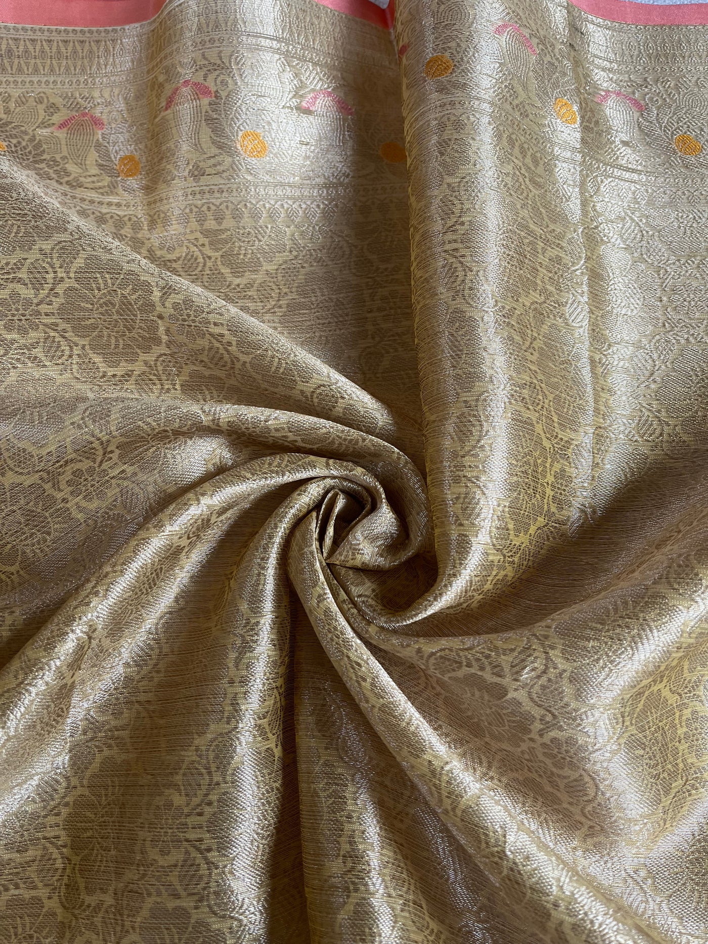 RAUNAK : PASTEL YELLOW , FESTIVE WEAR BANARASI KOTA CHECKS SAREE WITH MEENAKARI JAAL.