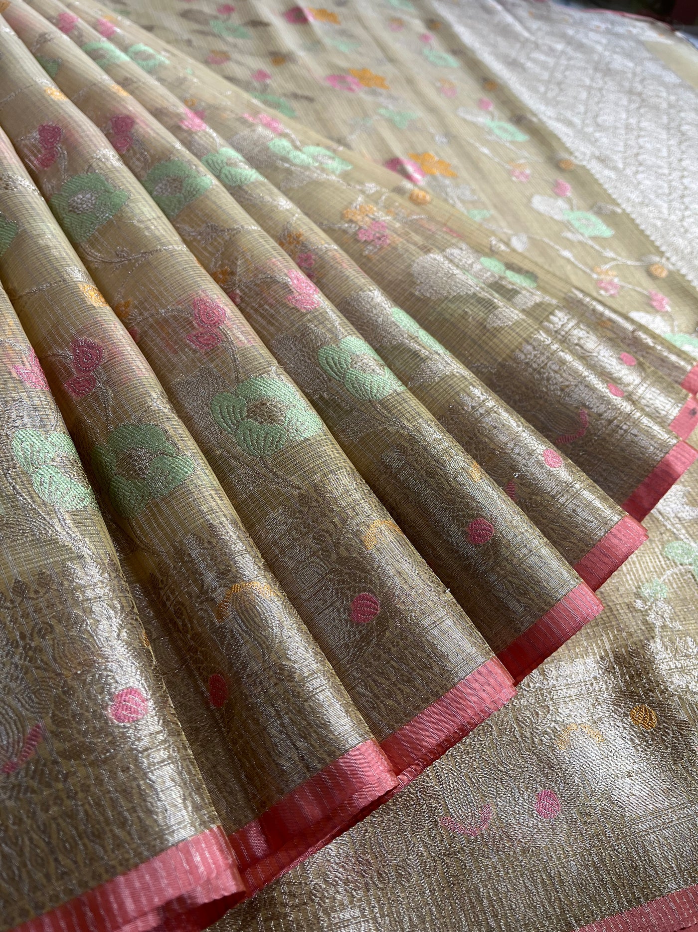 RAUNAK : PASTEL YELLOW , FESTIVE WEAR BANARASI KOTA CHECKS SAREE WITH MEENAKARI JAAL.