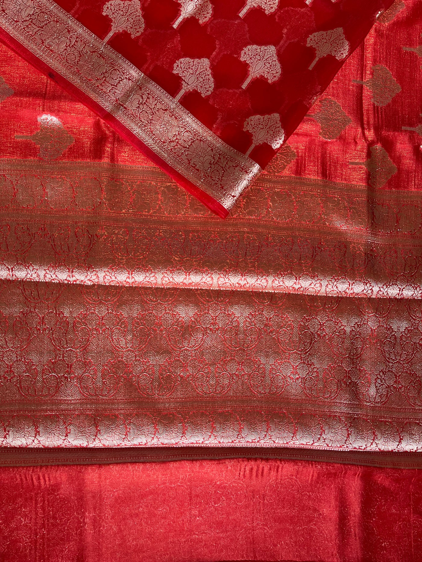 MRNALINI :RED, WEDDING WEAR BANARASI CHANDERI SILK SAREE