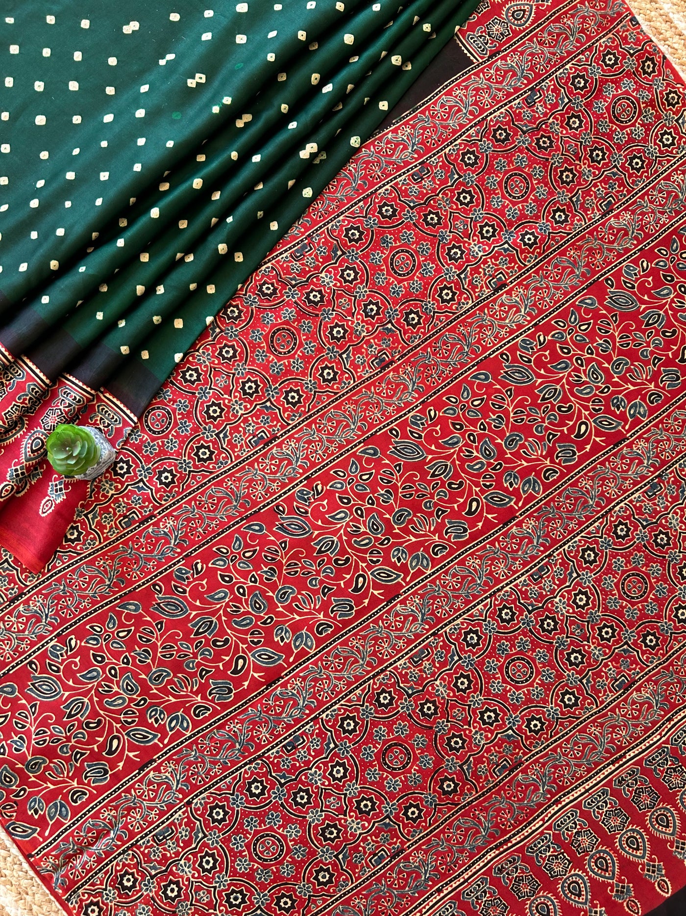 Tota-Maina:HANDMADE AJRAKH BANDHEJ MODAL SILK SAREE