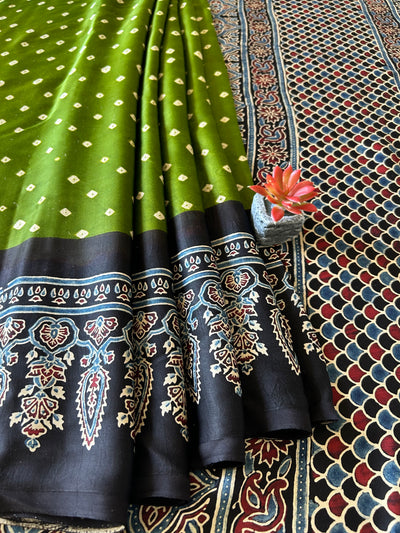 Gulnaar:HANDMADE AJRAKH BANDHEJ MODAL SILK SAREE