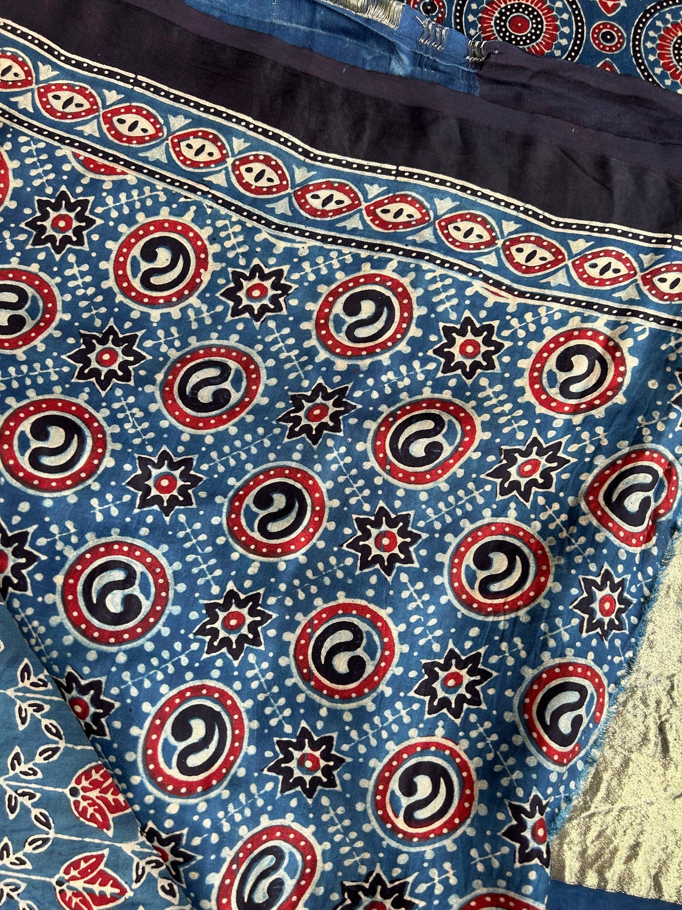 KAVERI: MADDER,HANDBLOCK AJRAKH MODAL SILK SAREE WITH TISSUE PALLU