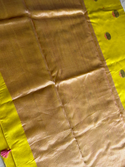 Aadilakshmi: HANDLOOM SILK  BY COTTON CHANDERI SAREE WITH EK NALIYA BOOTA