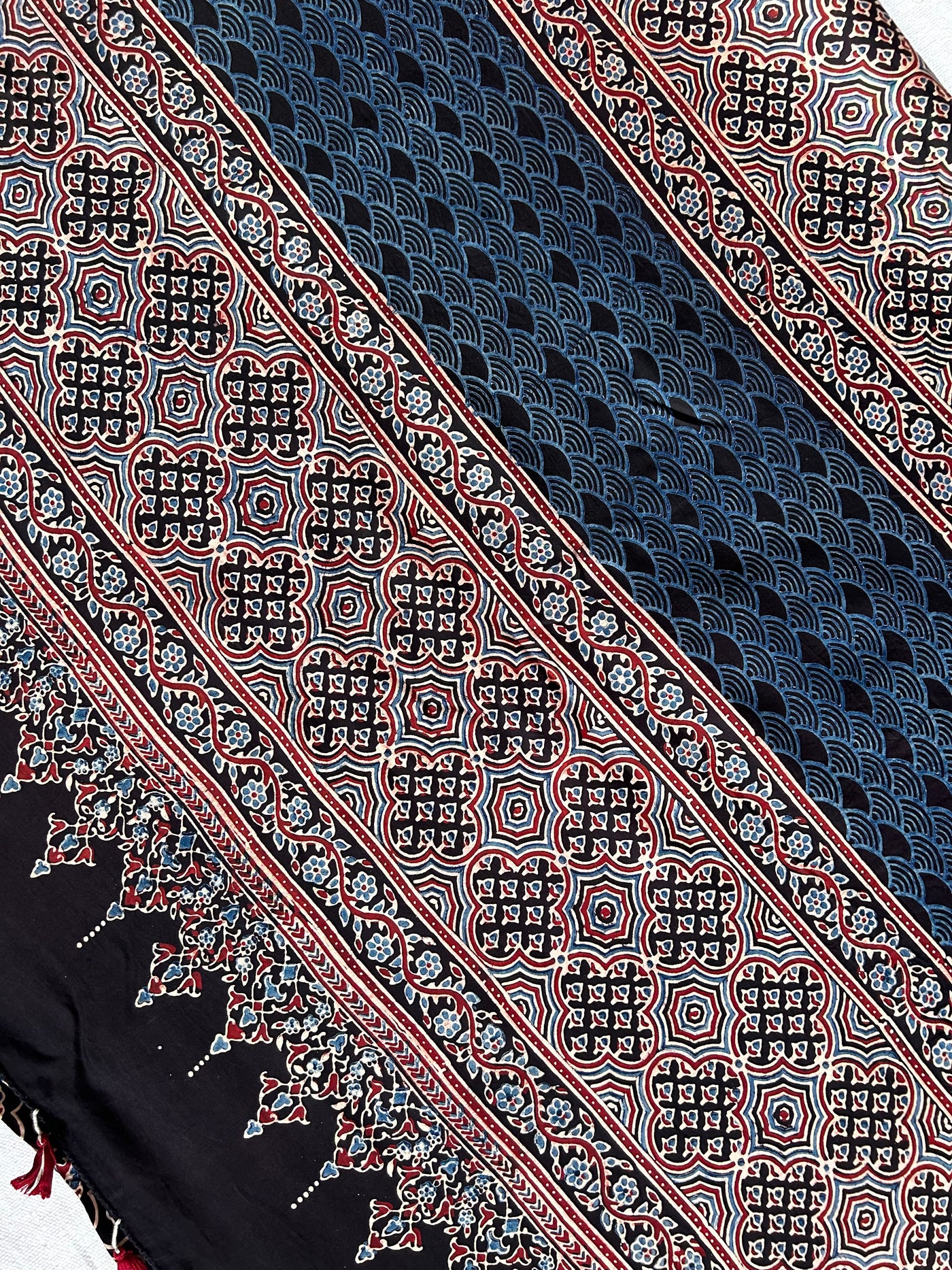 Vidhu: BLACK,HANDBLOCK AJRAKH MODAL SILK SAREE